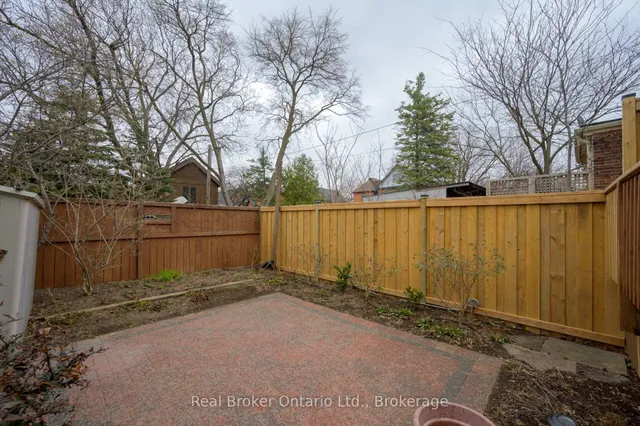 Additional property image - 300 Charlton Ave