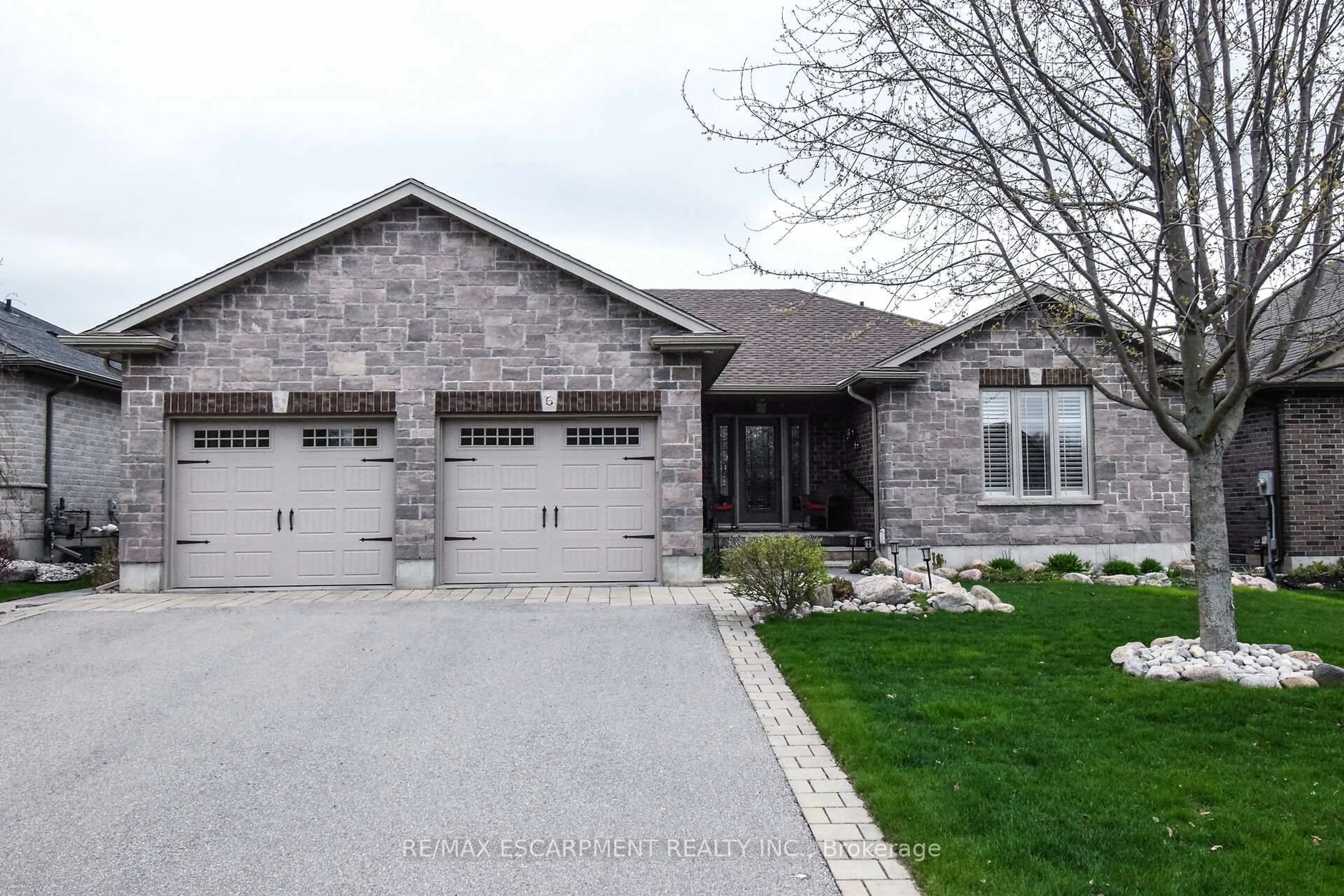 Home with brick exterior material, street for 6 BLUEGRASS Blvd, Norfolk Ontario N4B 0A7