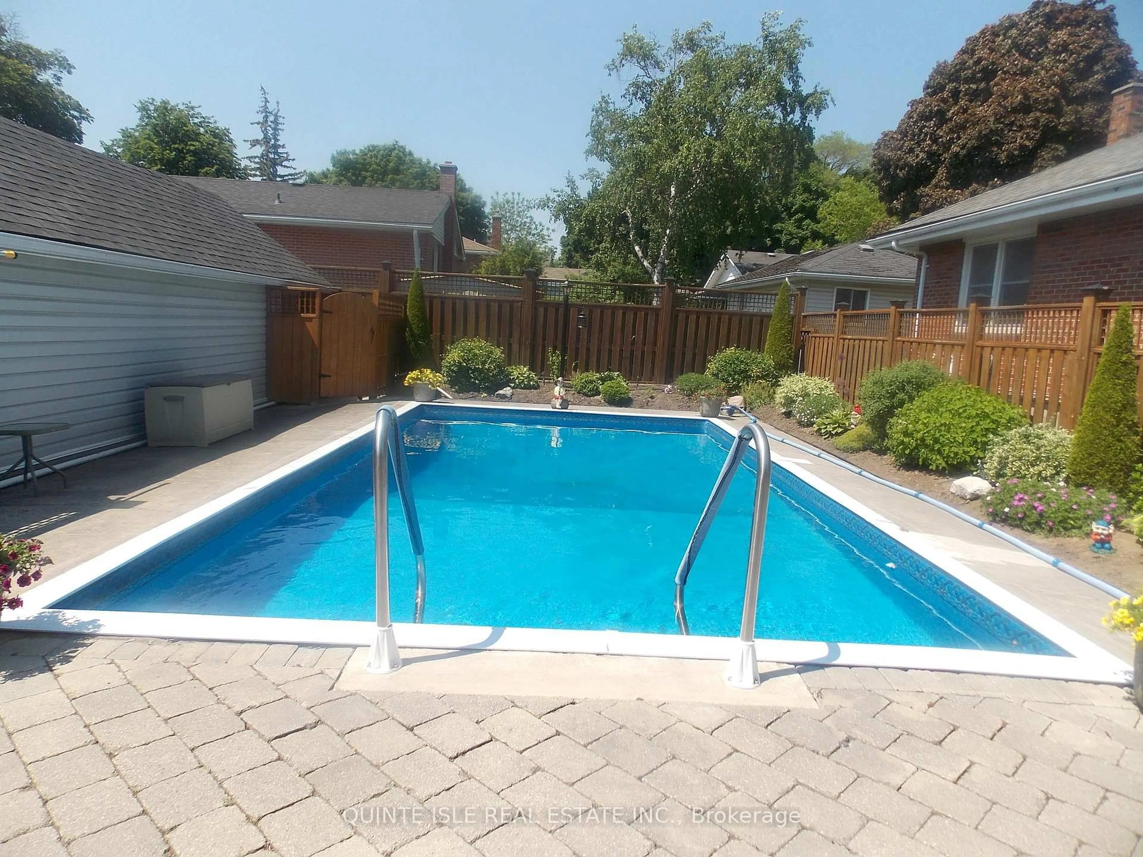 Pool for 70 Donald St, Belleville Ontario K8P 2J3