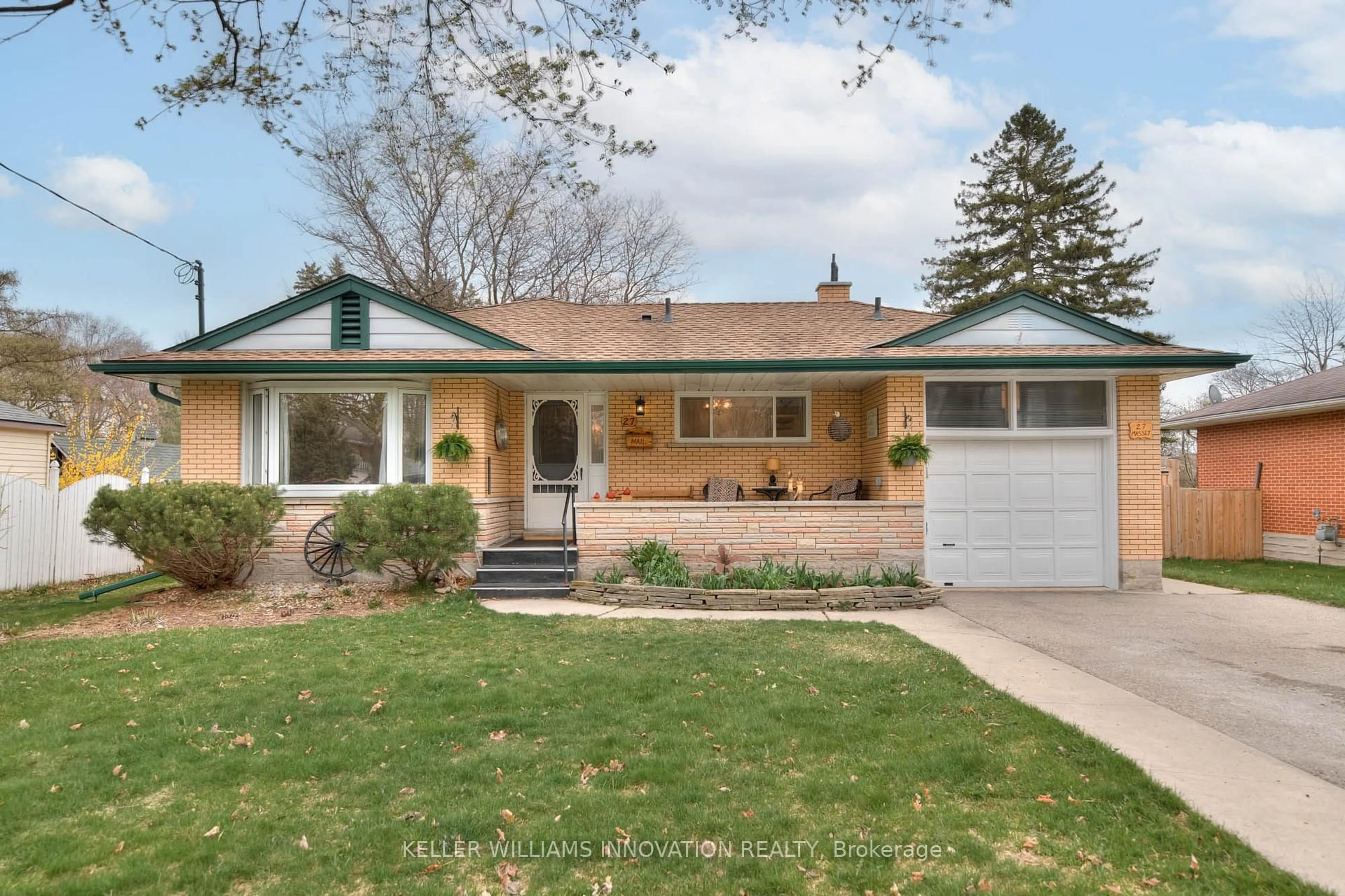 Home with vinyl exterior material, street for 27 Massey Ave, Kitchener Ontario N2C 1M4