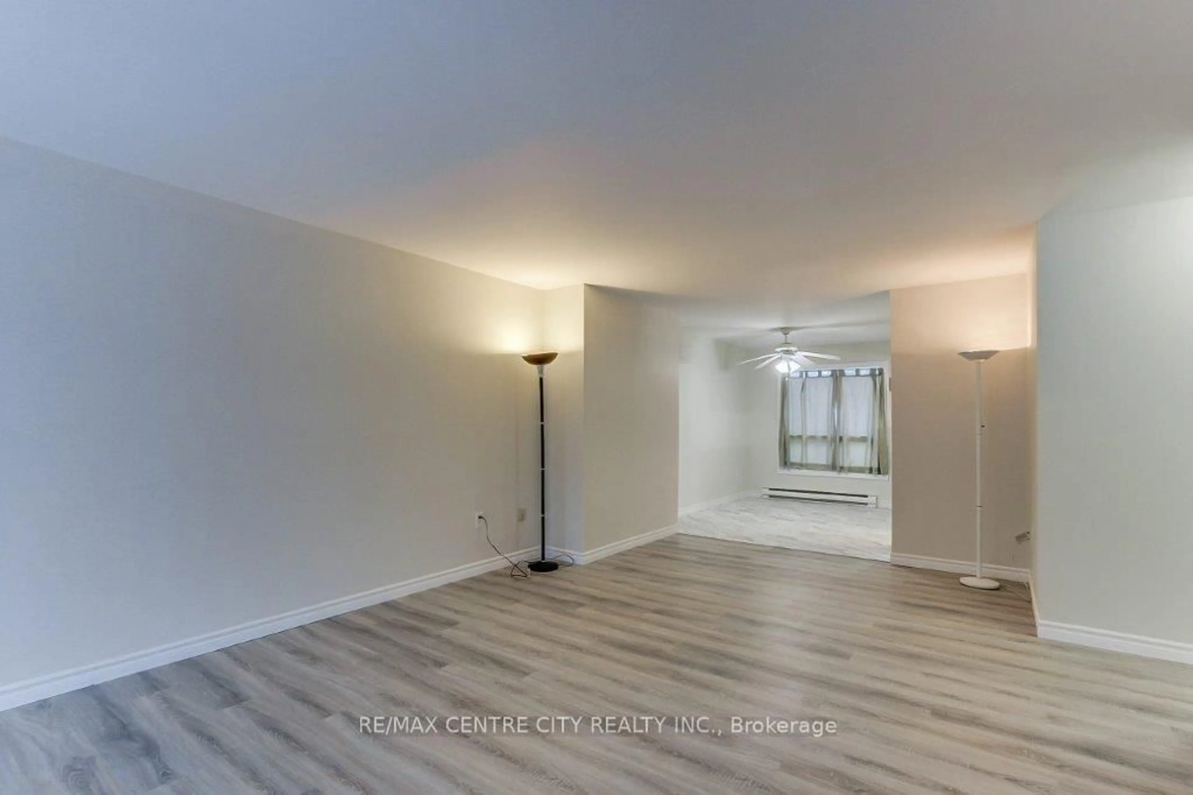 A pic of a room for 1290 Bentley Dr #28, London East Ontario N5V 4M3