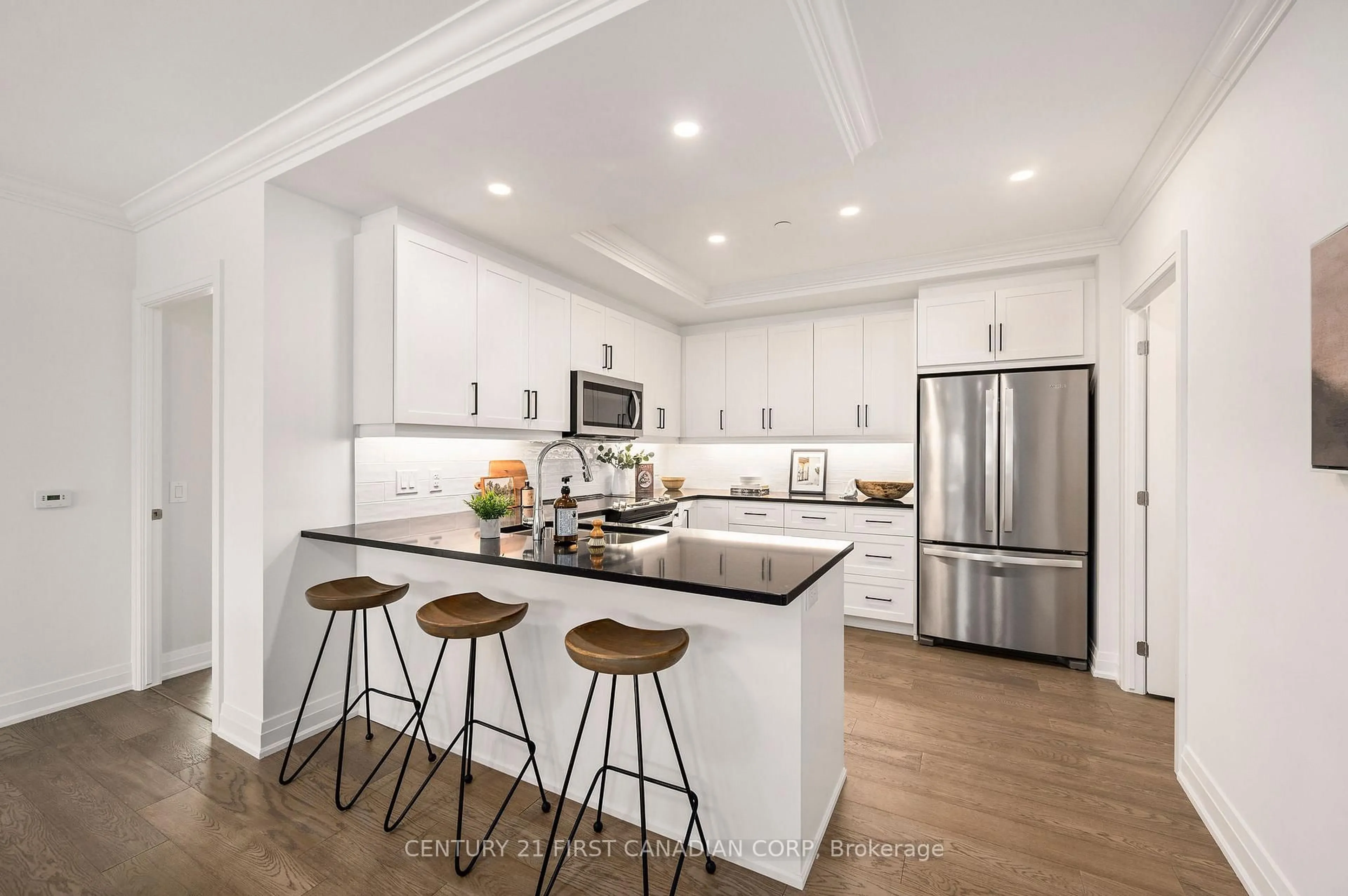 Open concept kitchen, unknown for 1975 Fountain Grass Dr #315, London South Ontario N6K 0M3