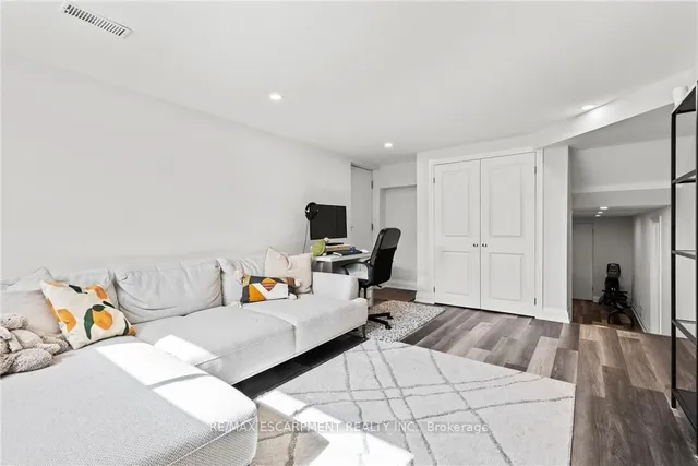 Additional property image - 51 Moxley Dr