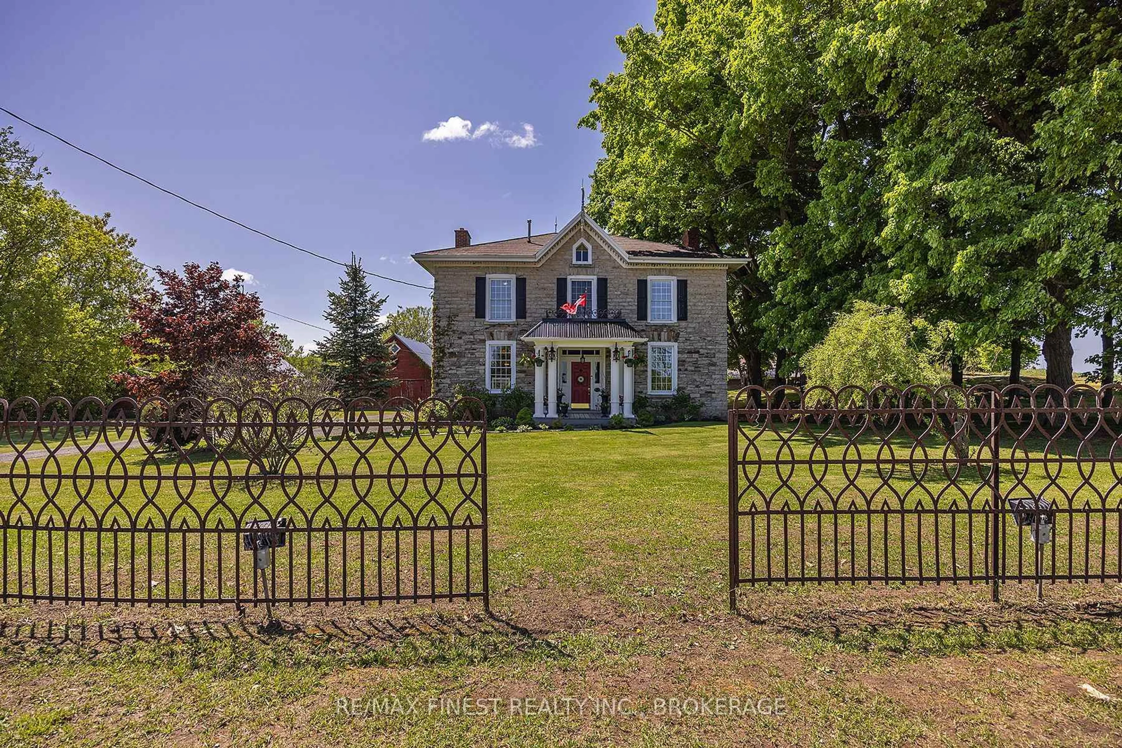 A pic from outside/outdoor area/front of a property/back of a property/a pic from drone, unknown for 221 Highway 15 N/A, Front of Leeds & Seeleys Bay Ontario K0H 2N0