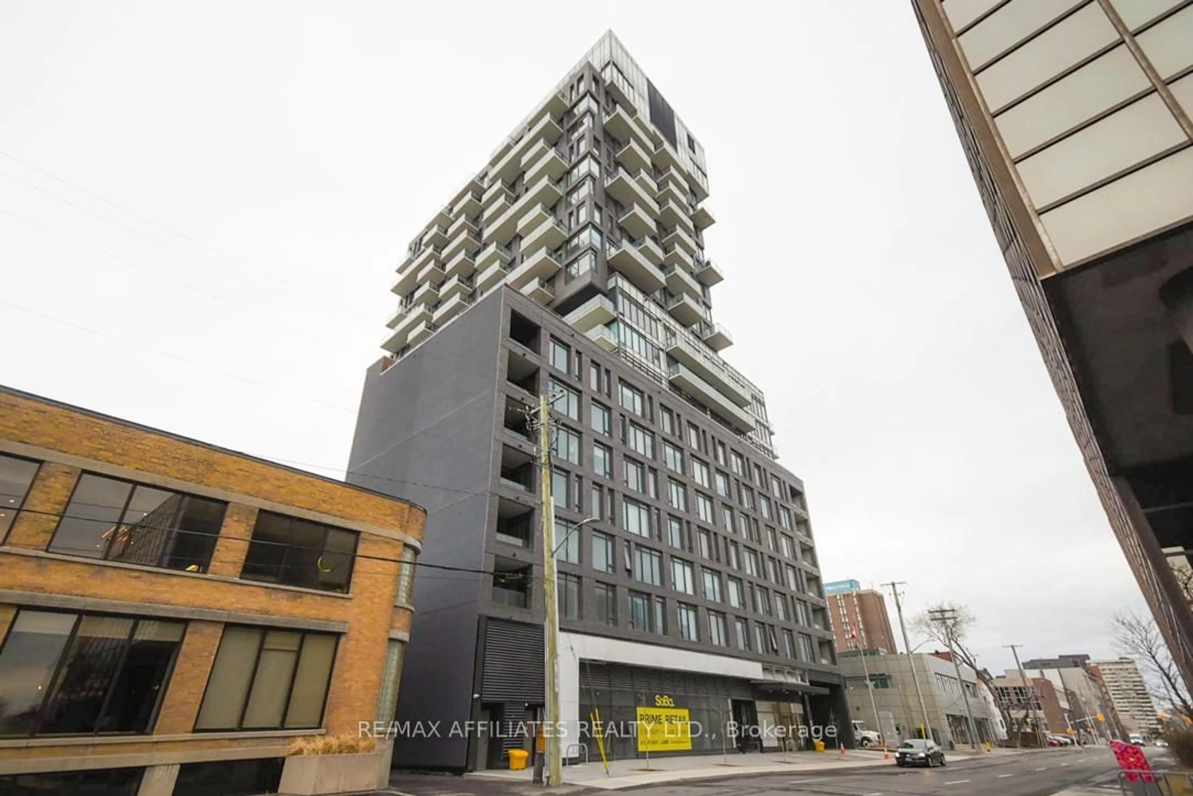 Unknown for 203 Catherine St #1709, Ottawa Ontario K2P 1J5
