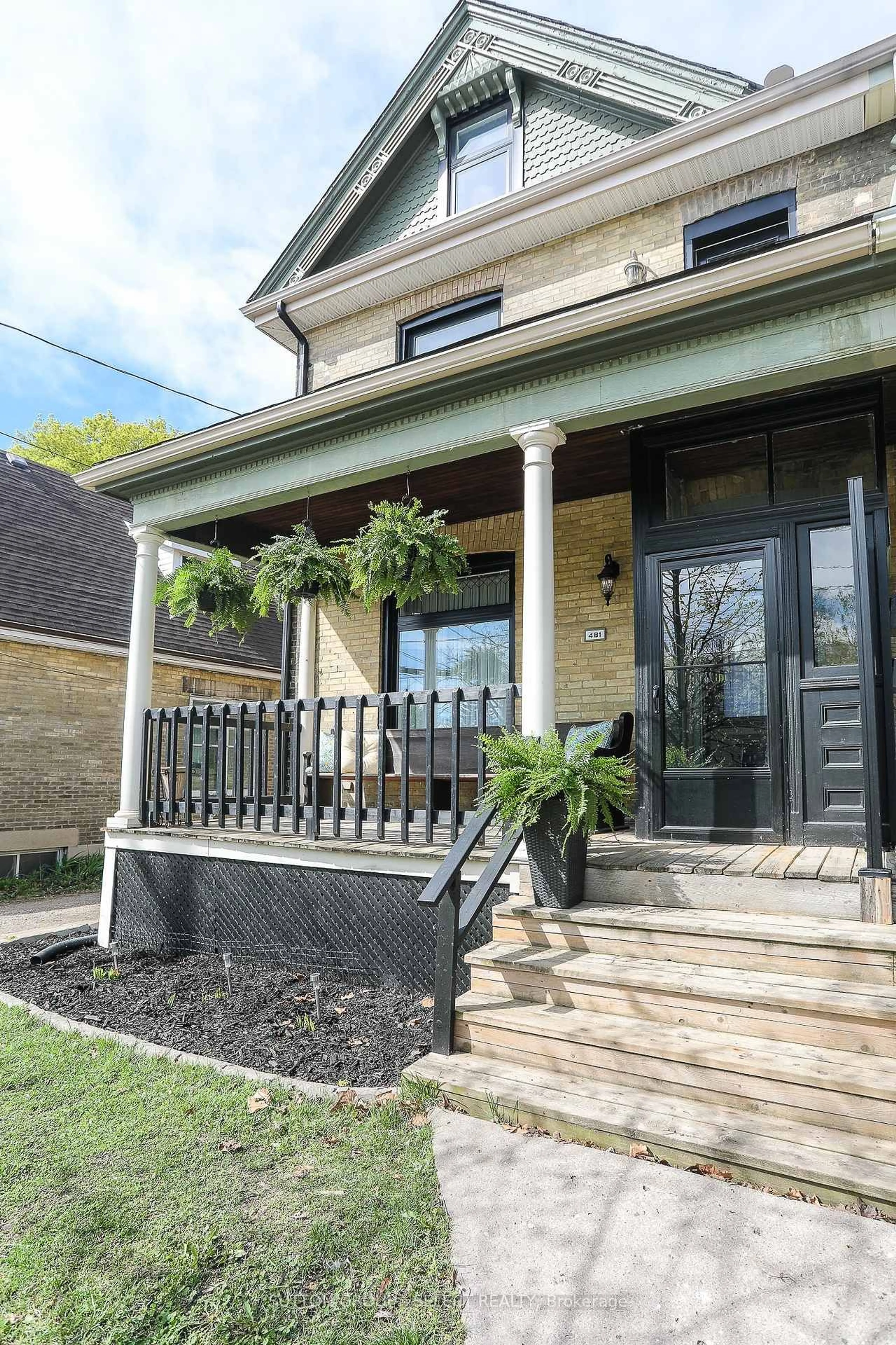 Home with brick exterior material, street for 481 English St, London East Ontario N5W 3T6