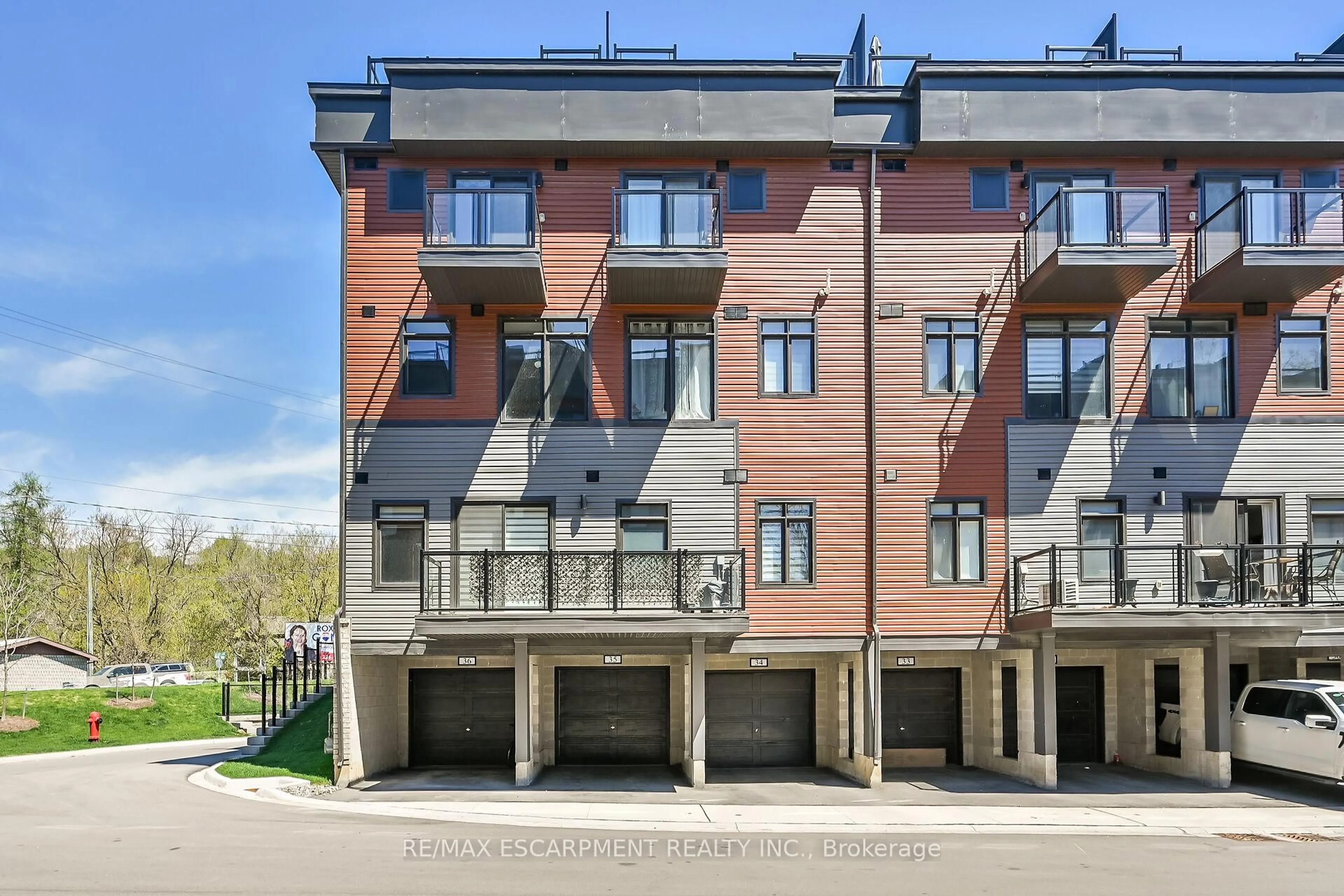 Unknown for 2 Willow St #35, Brant Ontario N3L 0K7