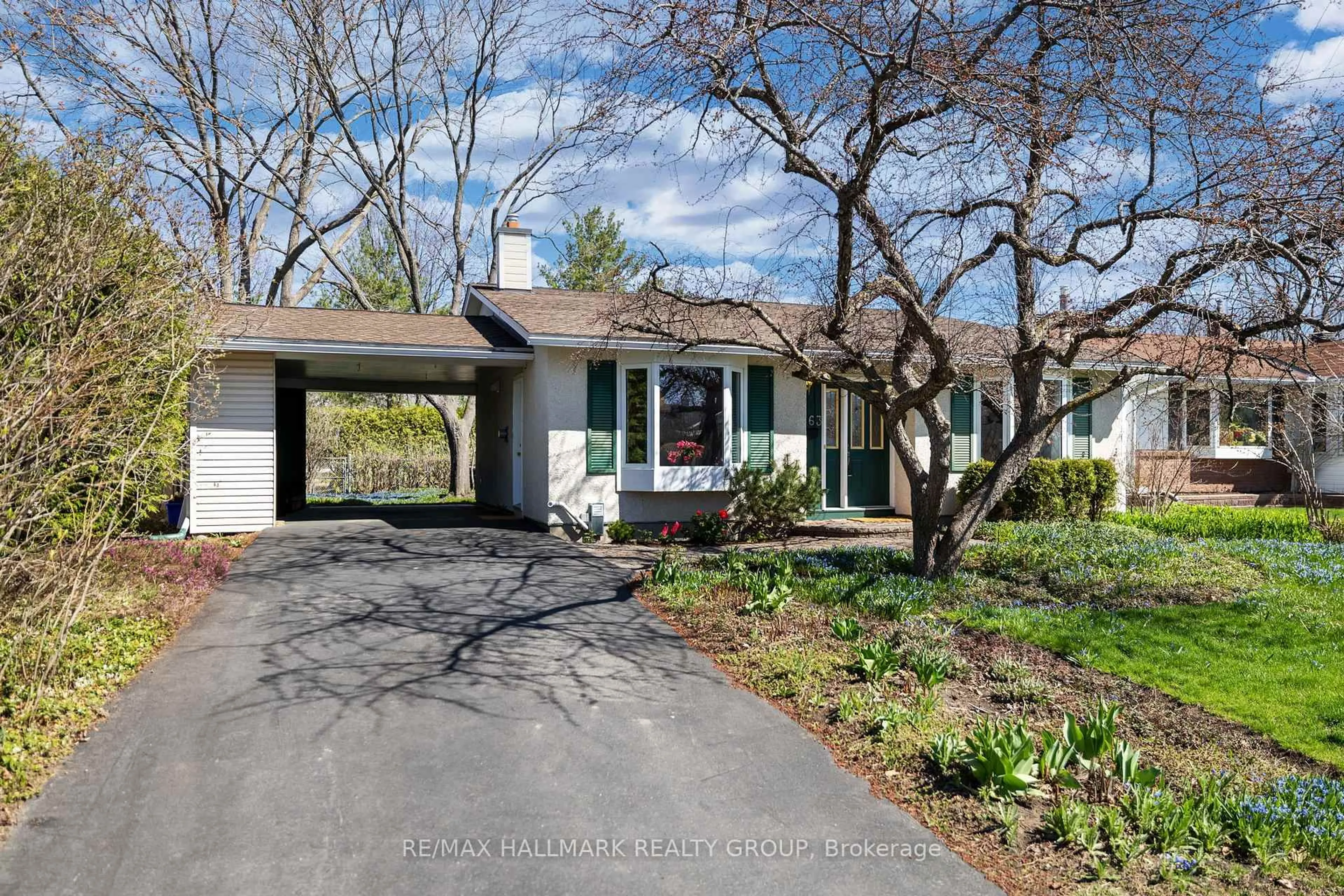 Unknown for 2163 Fillmore Cres, Ottawa Ontario K1J 6A1