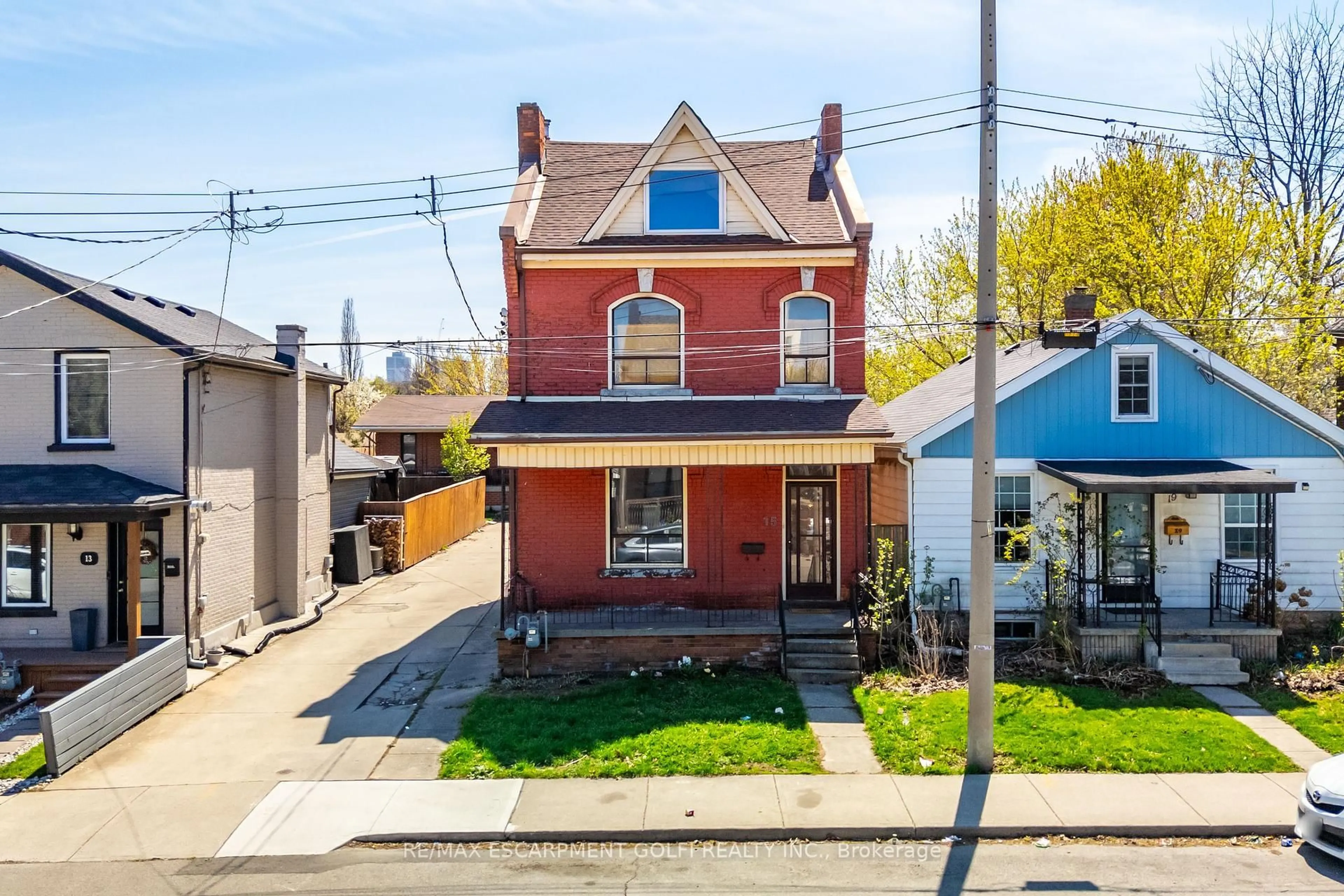 Home with brick exterior material, street for 15 PICTON St, Hamilton Ontario L8L 1E1