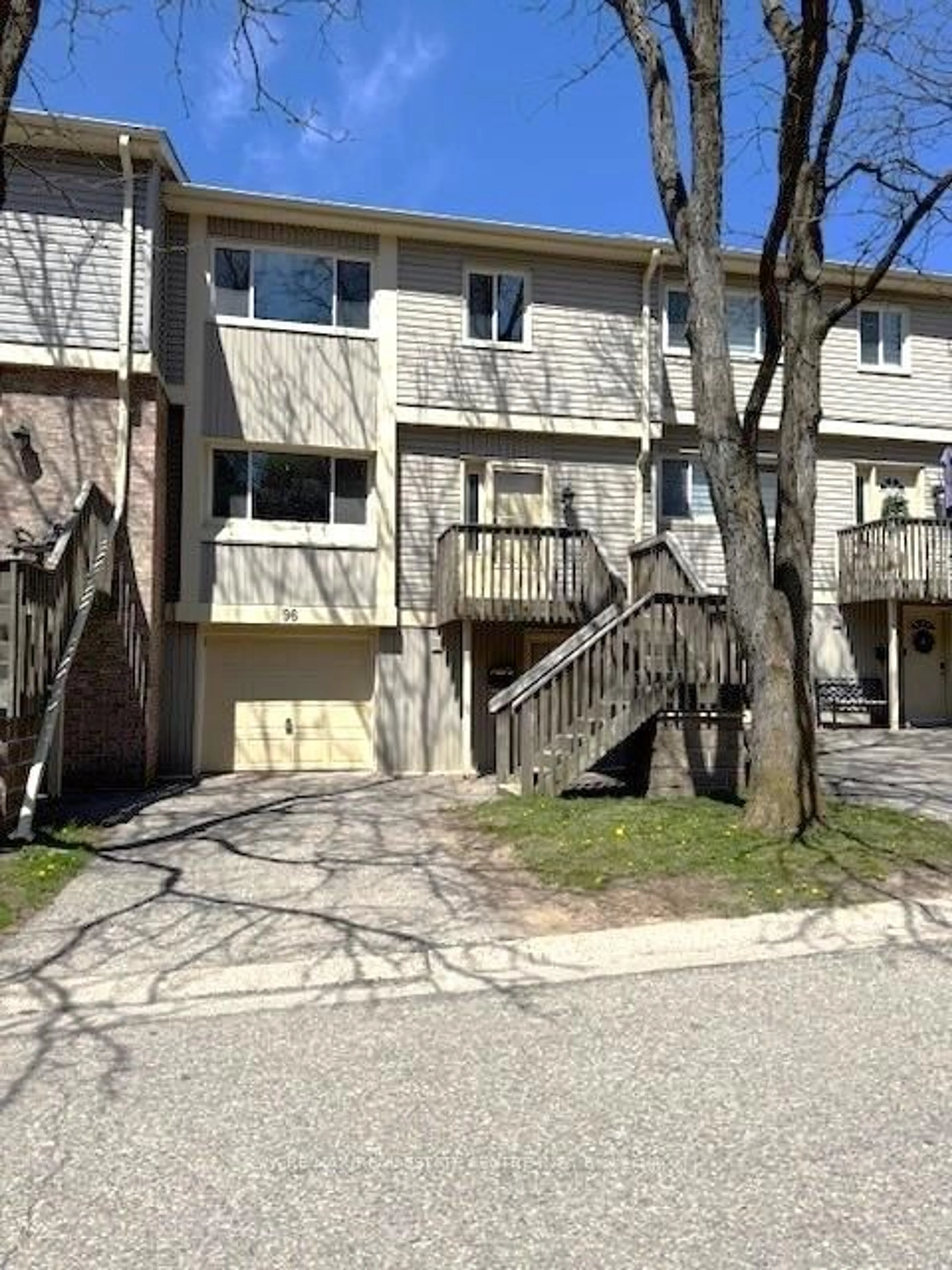 Unknown for 30 Green Valley Dr #96, Kitchener Ontario N2P 1G8