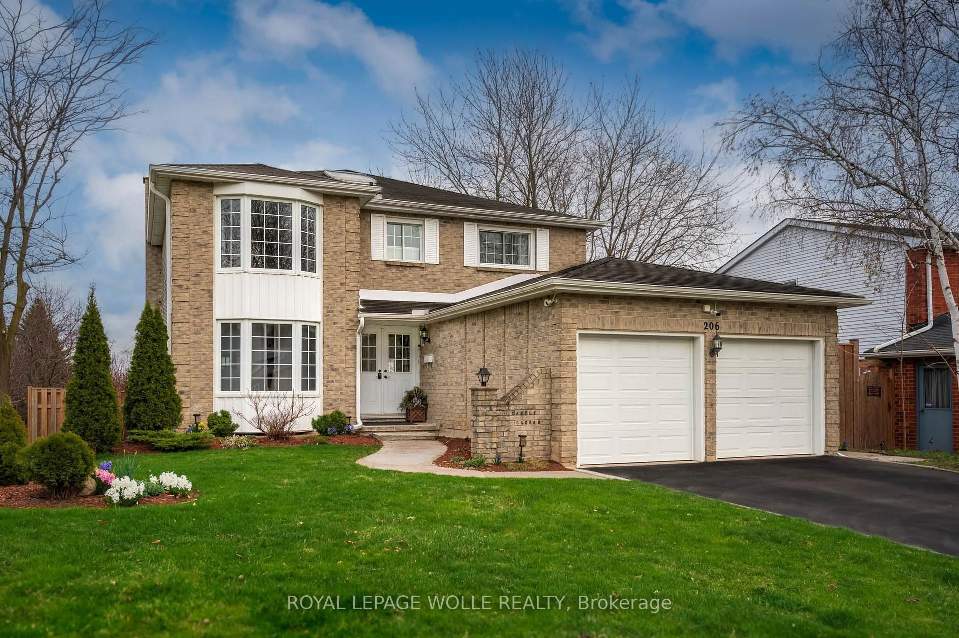 Home with brick exterior material, street for 206 Westvale Dr, Waterloo Ontario N2T 1C3