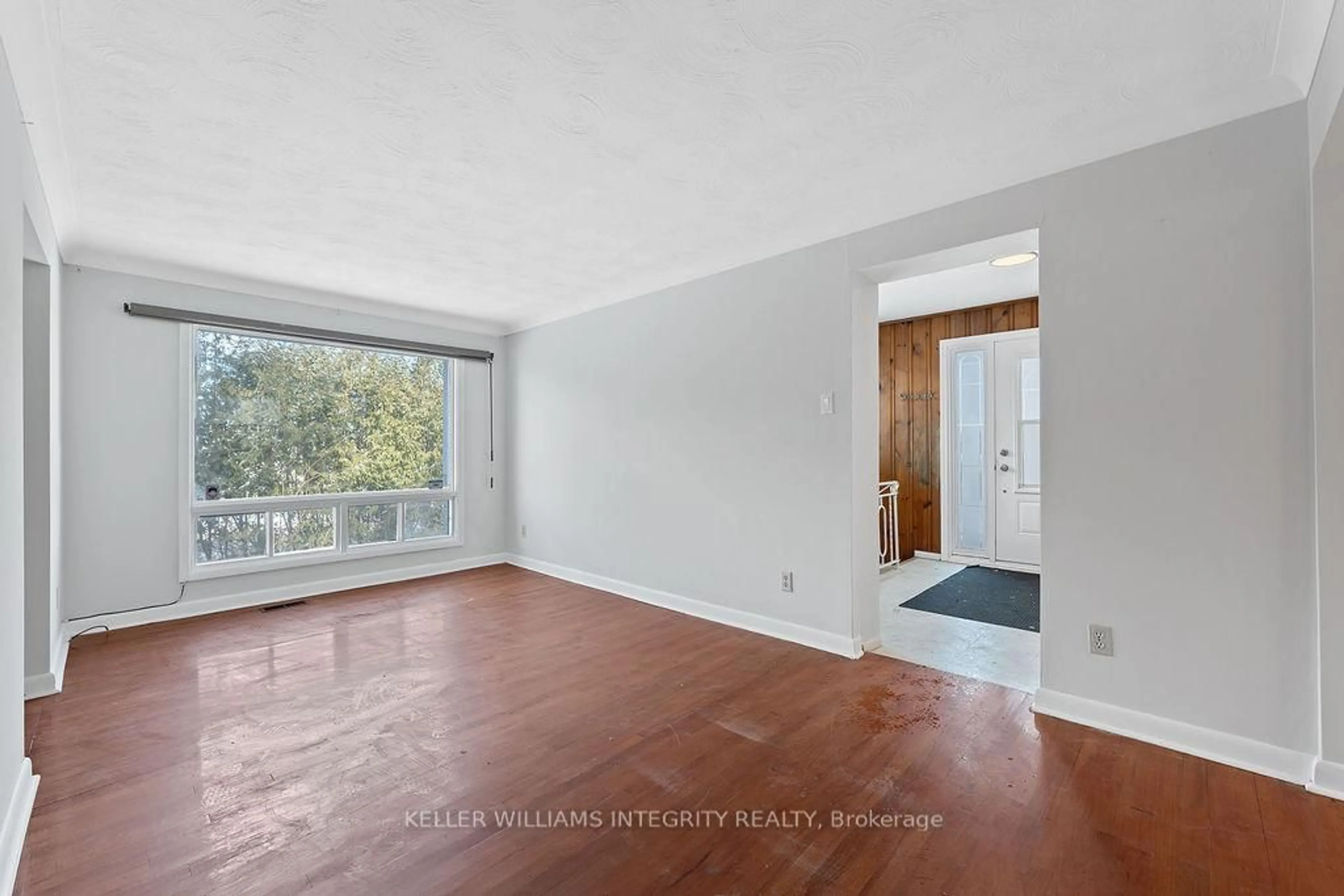 Unknown for 3722 St Joseph Blvd, Ottawa Ontario K4A 0Z5