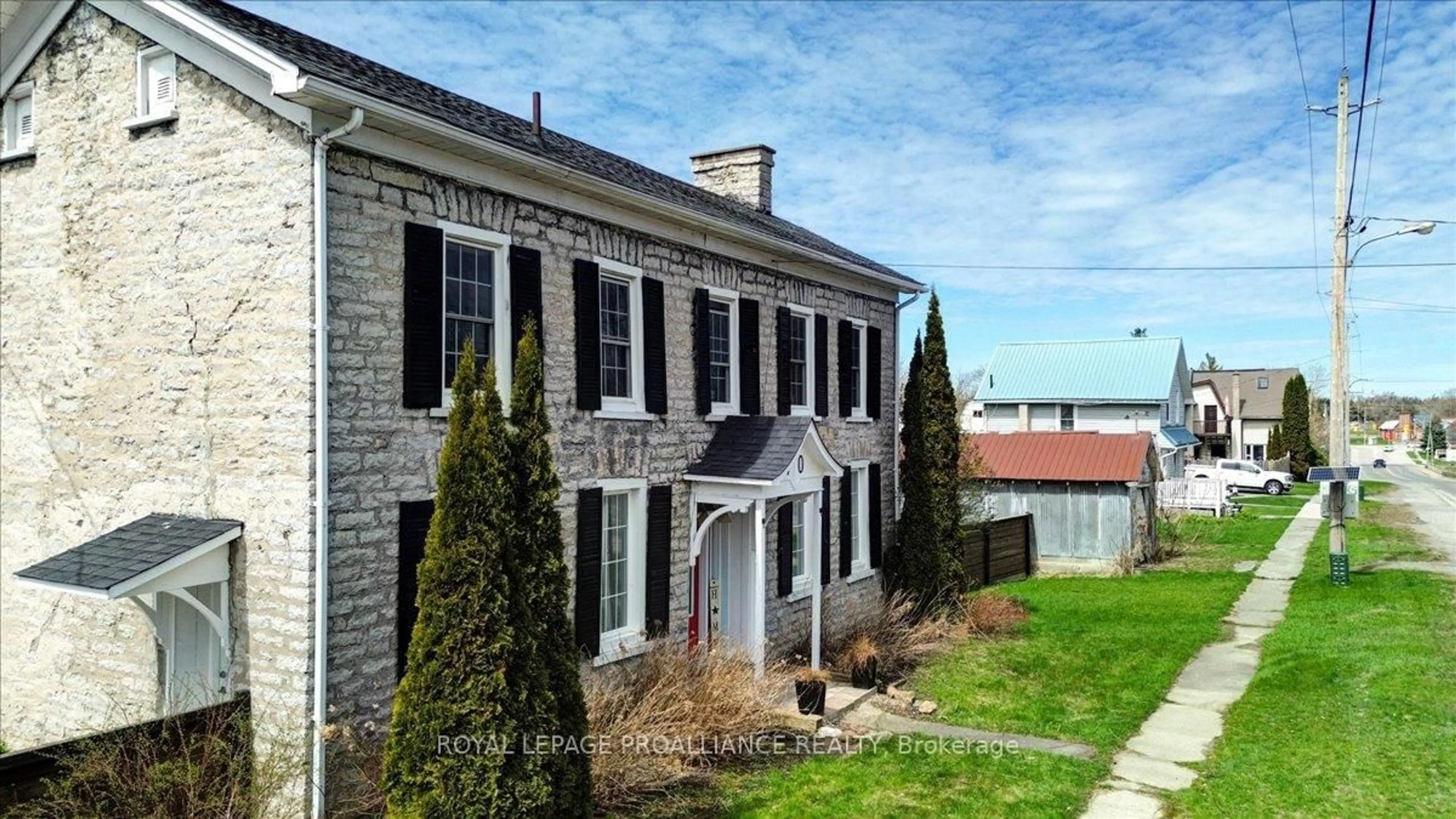 A pic from outside/outdoor area/front of a property/back of a property/a pic from drone, building for 70 York Rd, Shannonville Ontario K0K 3A0