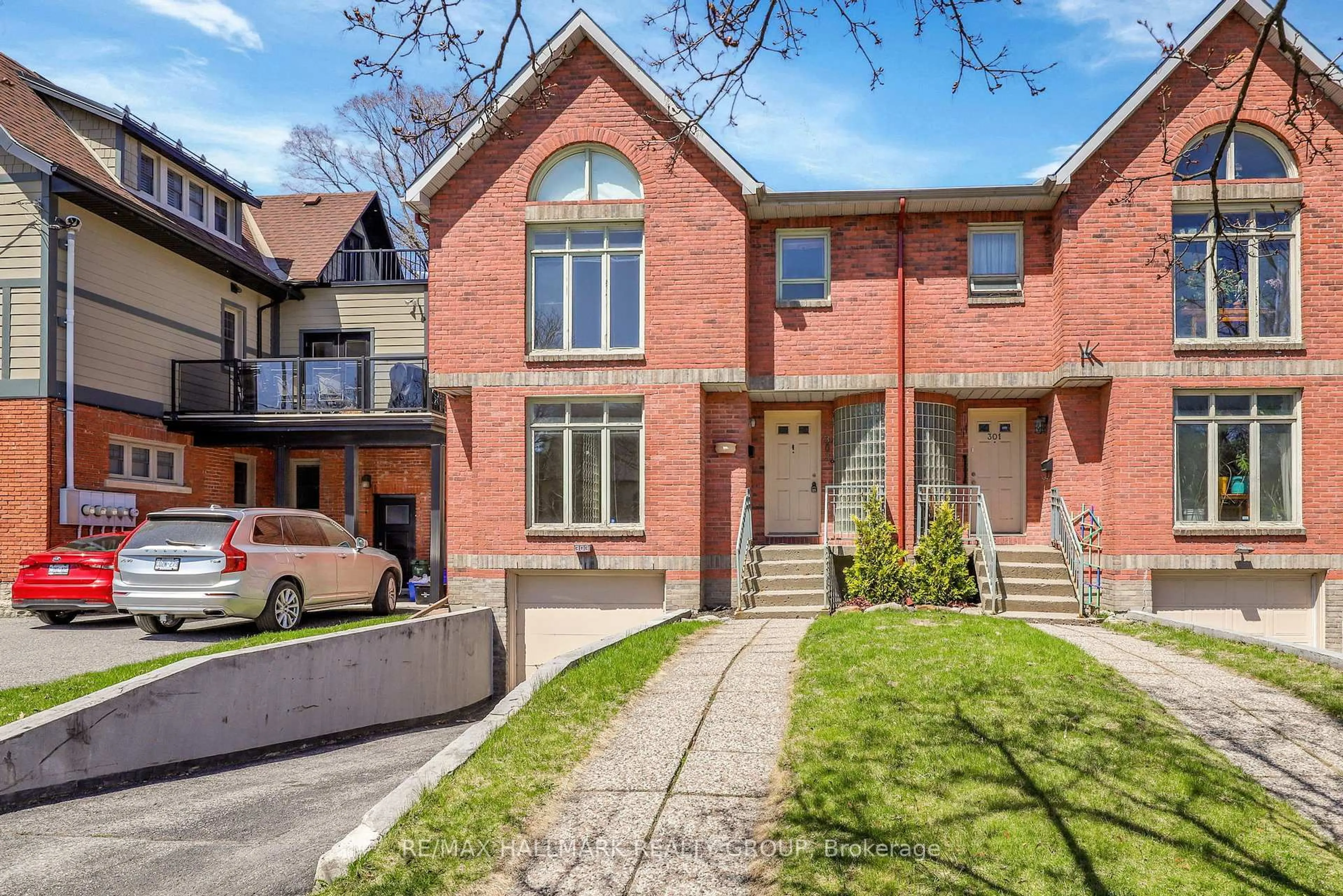 Home with brick exterior material, street for 303 Sherwood Dr, Ottawa Ontario K1Y 3W7