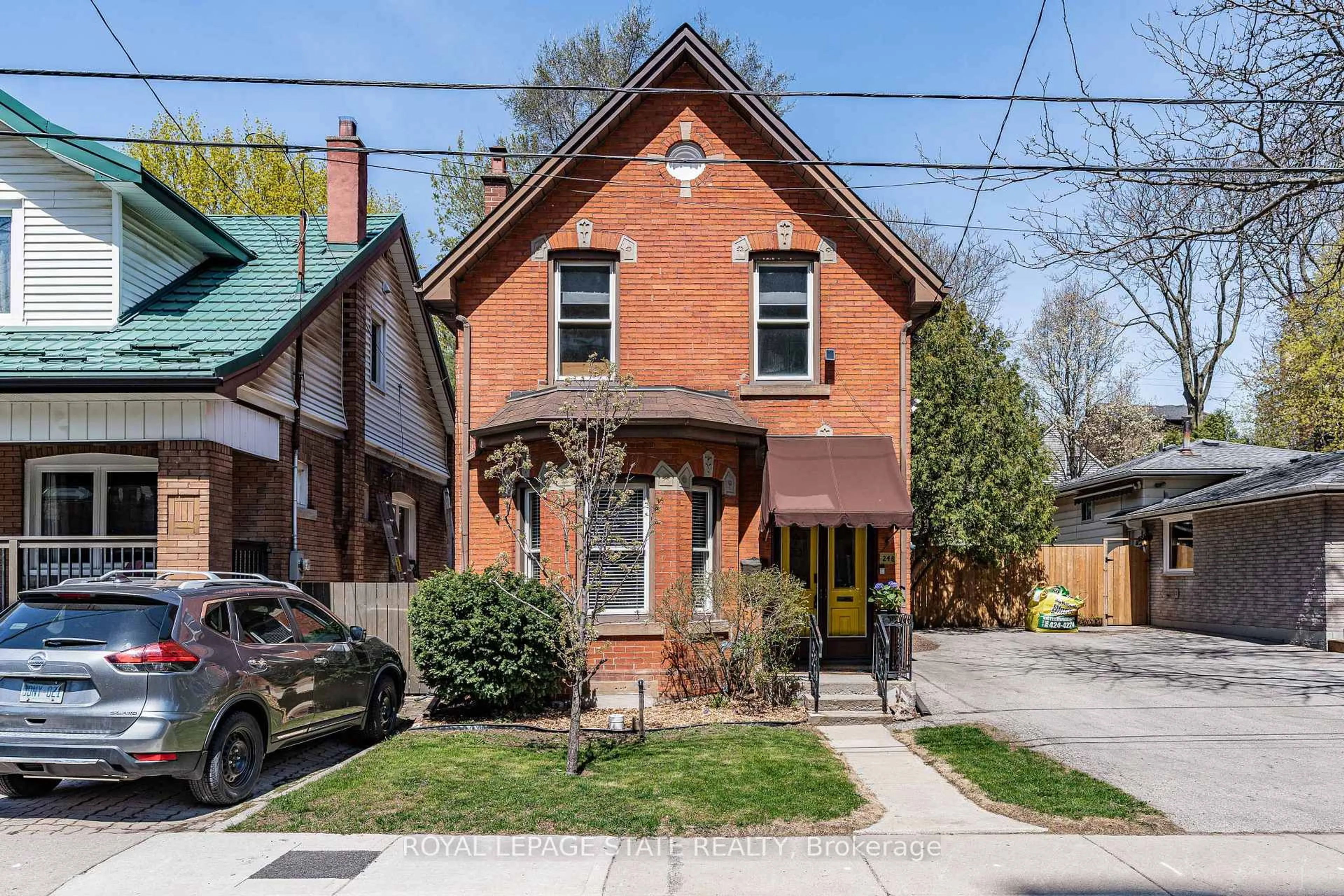 Home with brick exterior material, street for 248 Bold St, Hamilton Ontario L8P 1V8