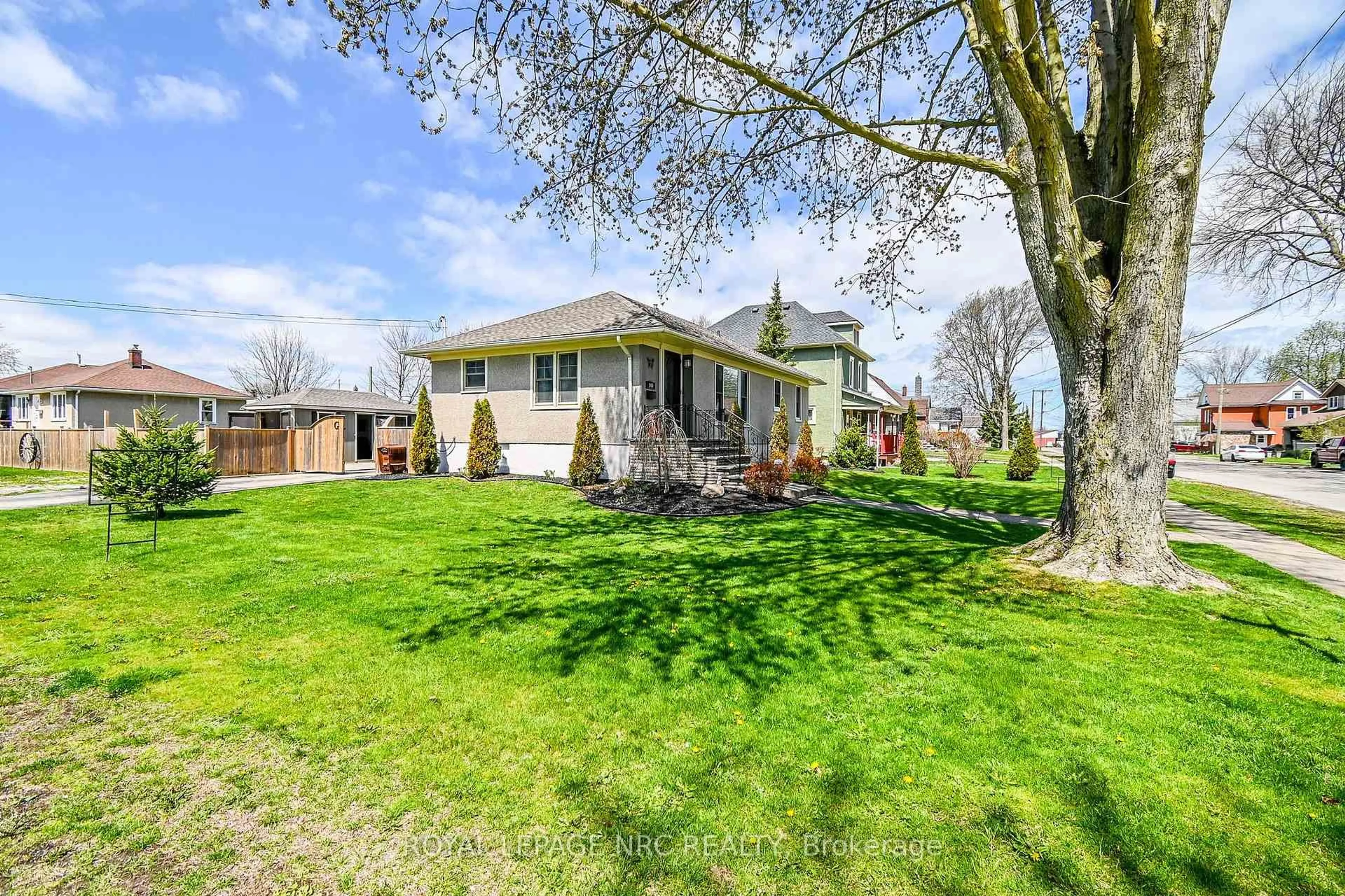 Unknown for 140 Erie St, Port Colborne Ontario L3K 4M4