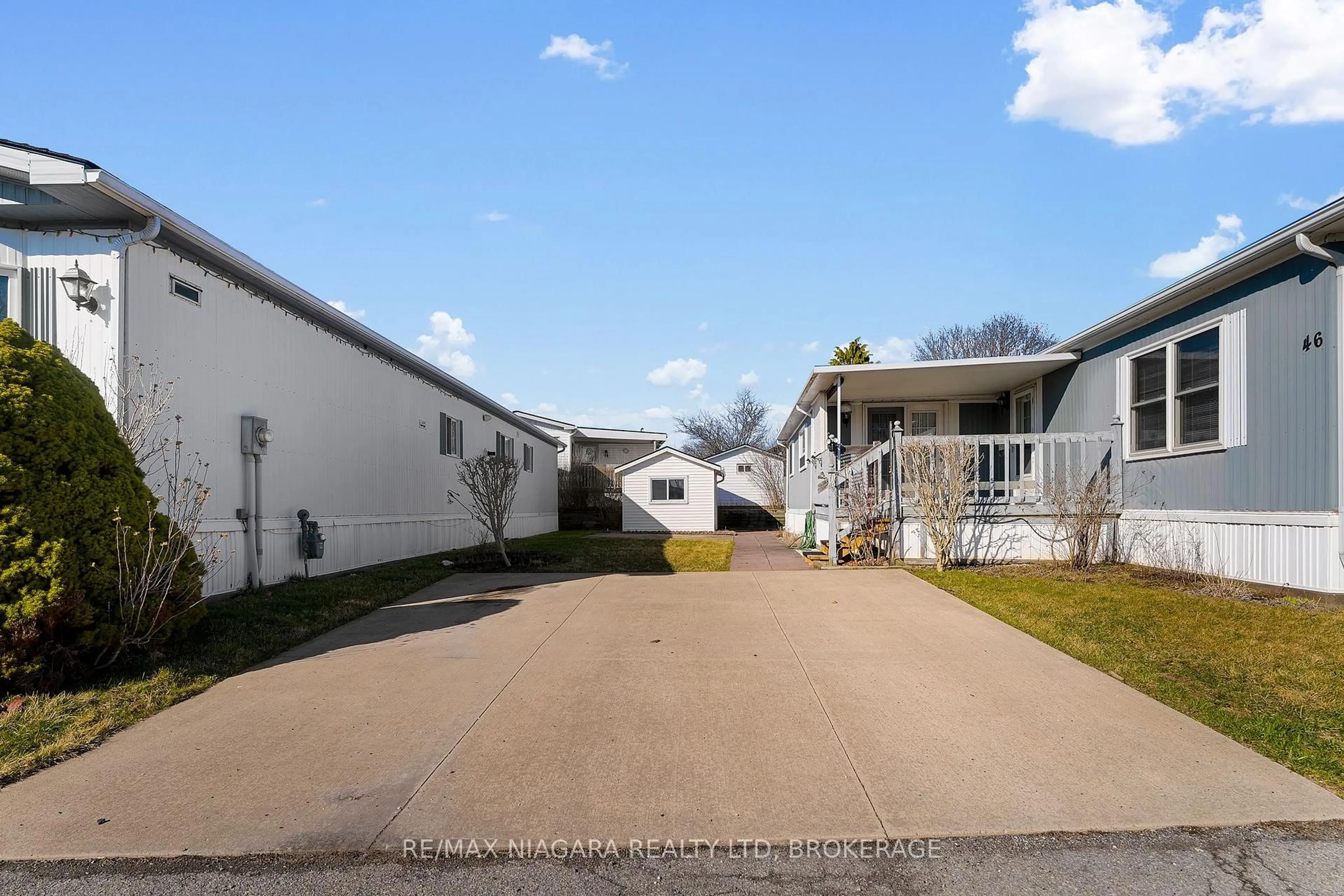 Home with vinyl exterior material, street for 3033 Townline Rd #46, Fort Erie Ontario L0S 1S1