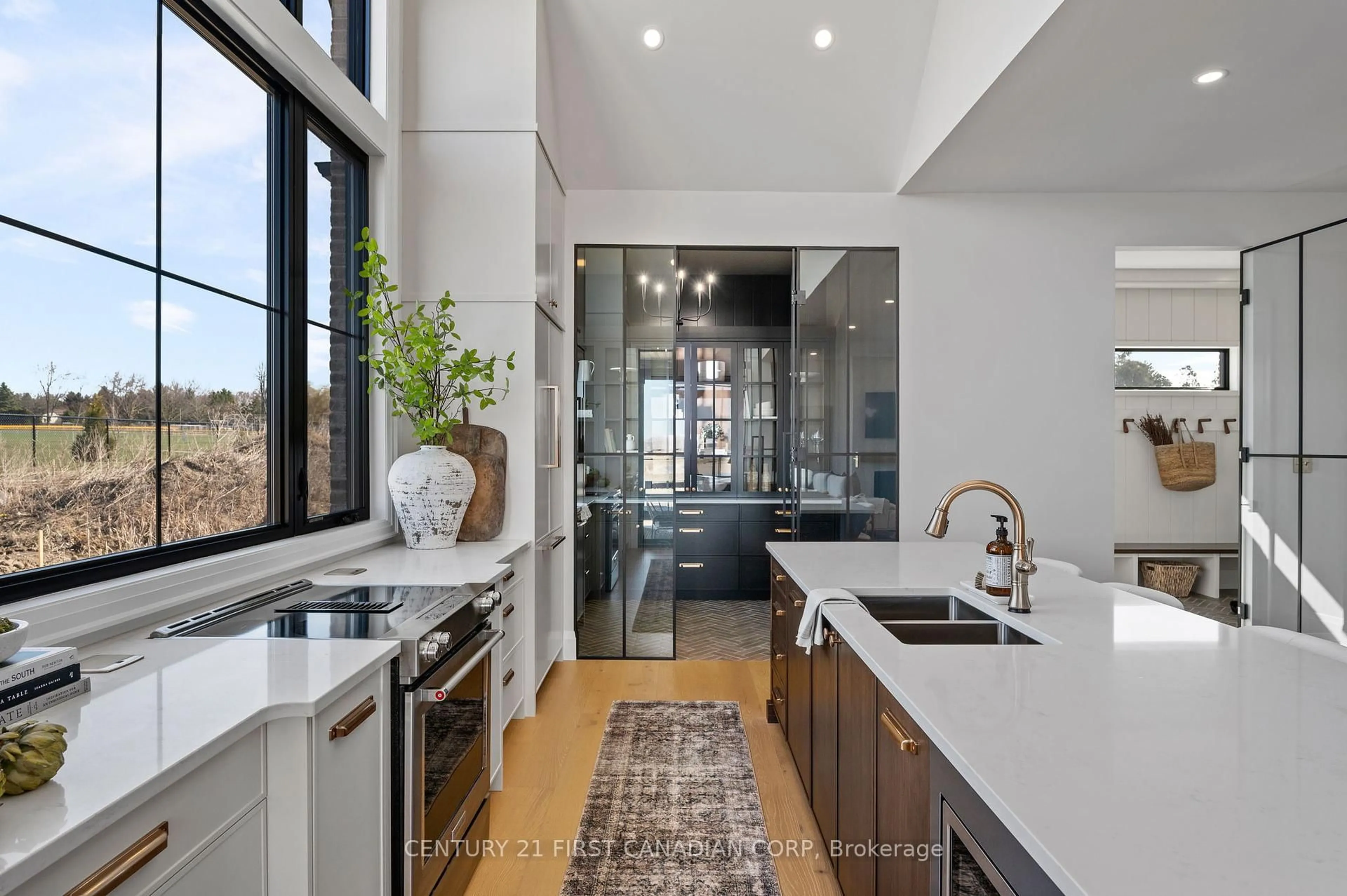 Contemporary kitchen, ceramic/tile floor for 208 FOXBOROUGH Pl, Thames Centre Ontario N0M 2P0