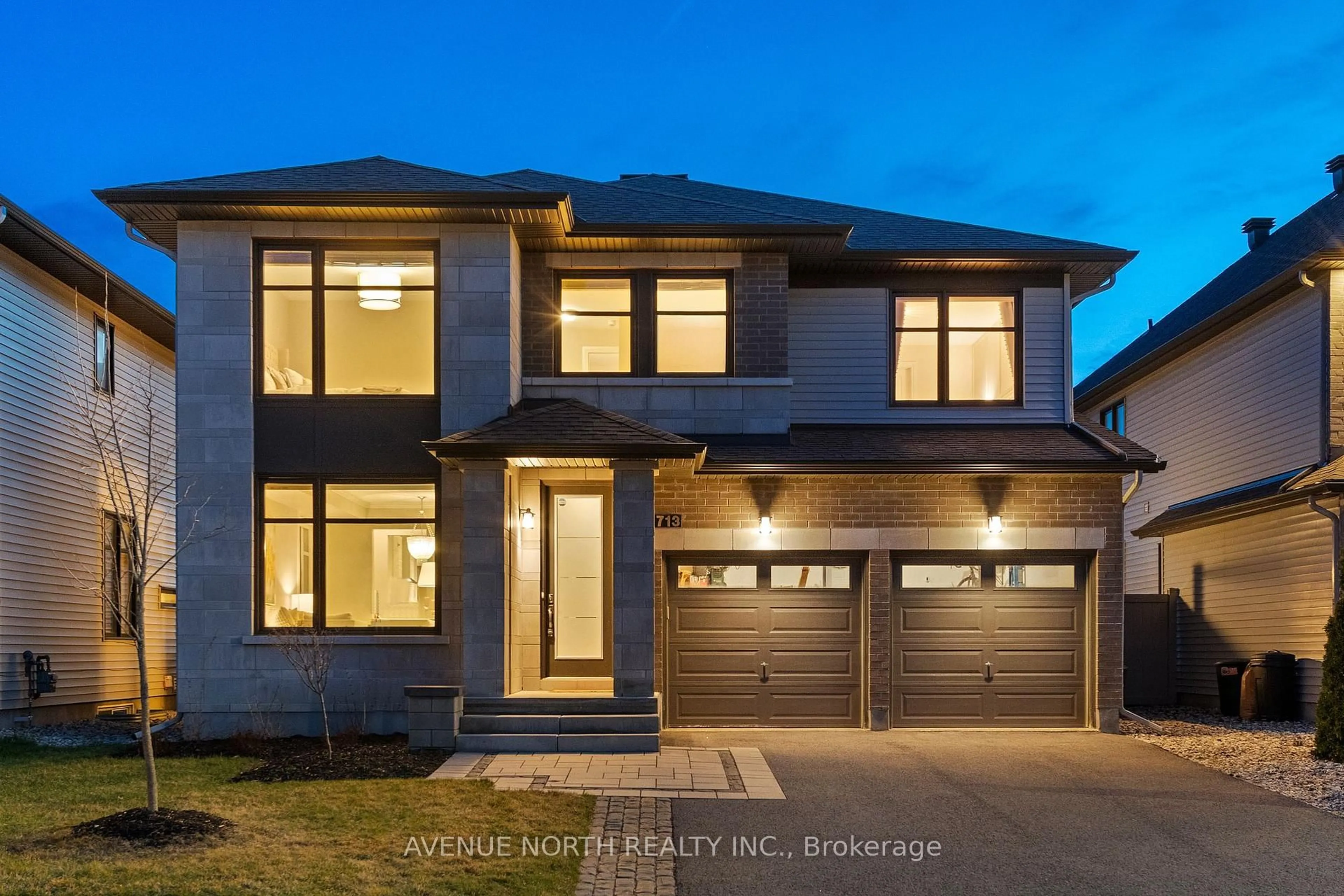 Home with brick exterior material, street for 713 Carnelian Cres, Ottawa Ontario K1X 0A9