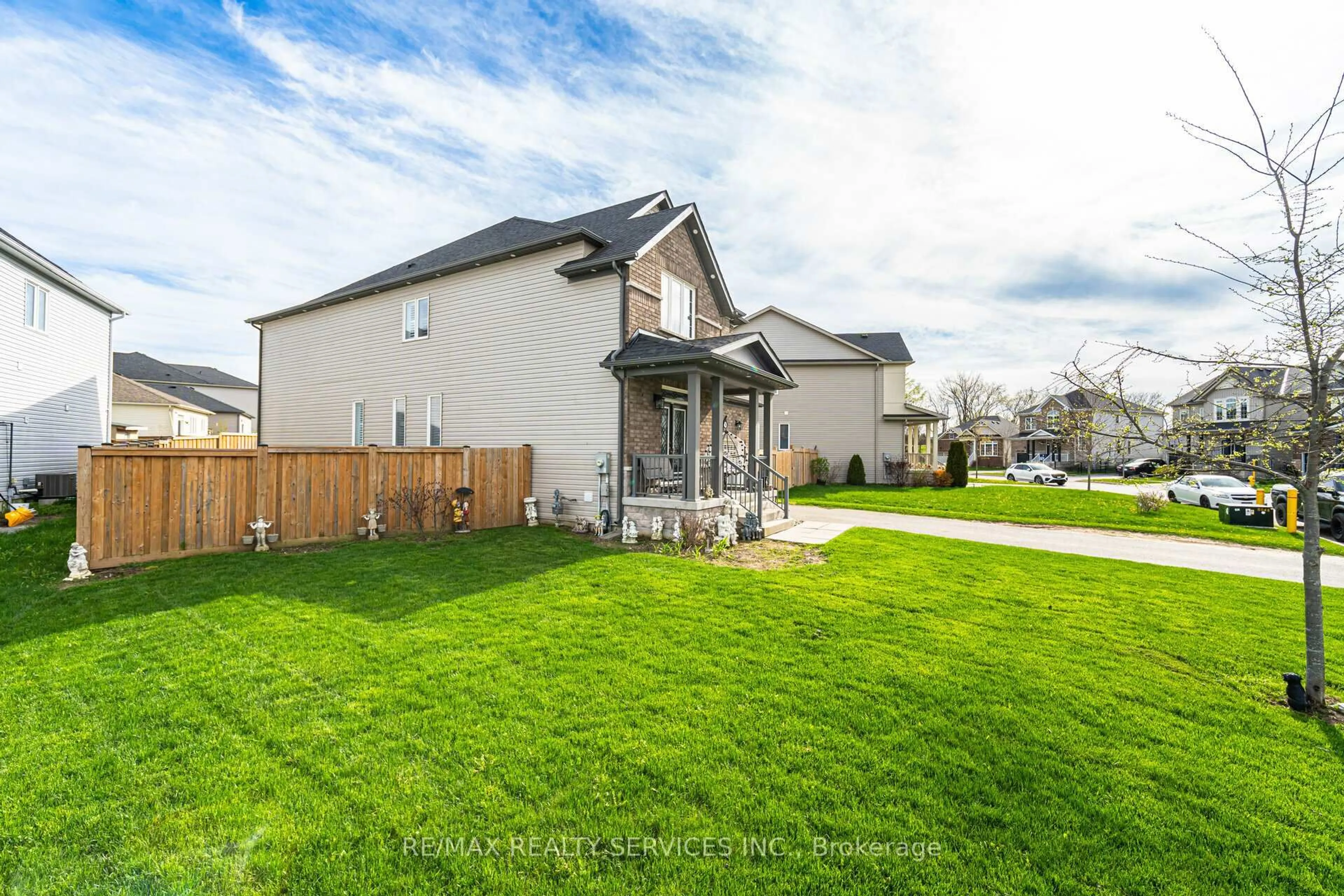 Unknown for 284 Johnson Dr, Shelburne Ontario L9V 3V4
