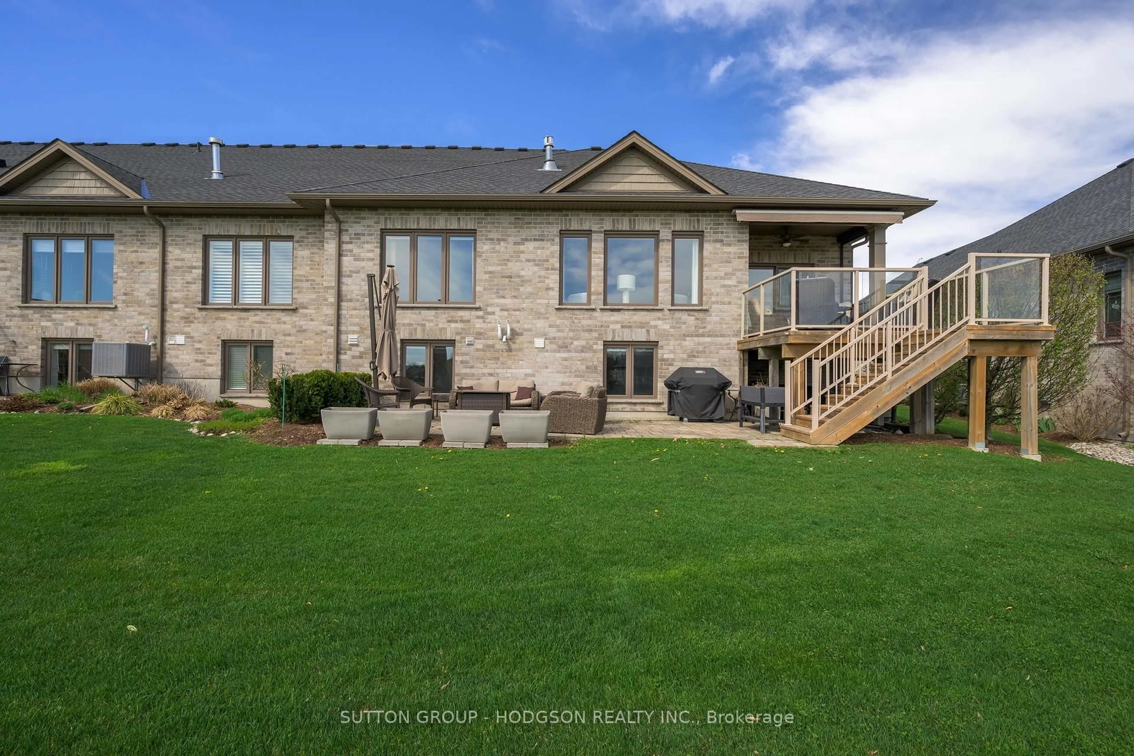Unknown for 1573 Moe Norman Pl, London South Ontario N6K 5R5