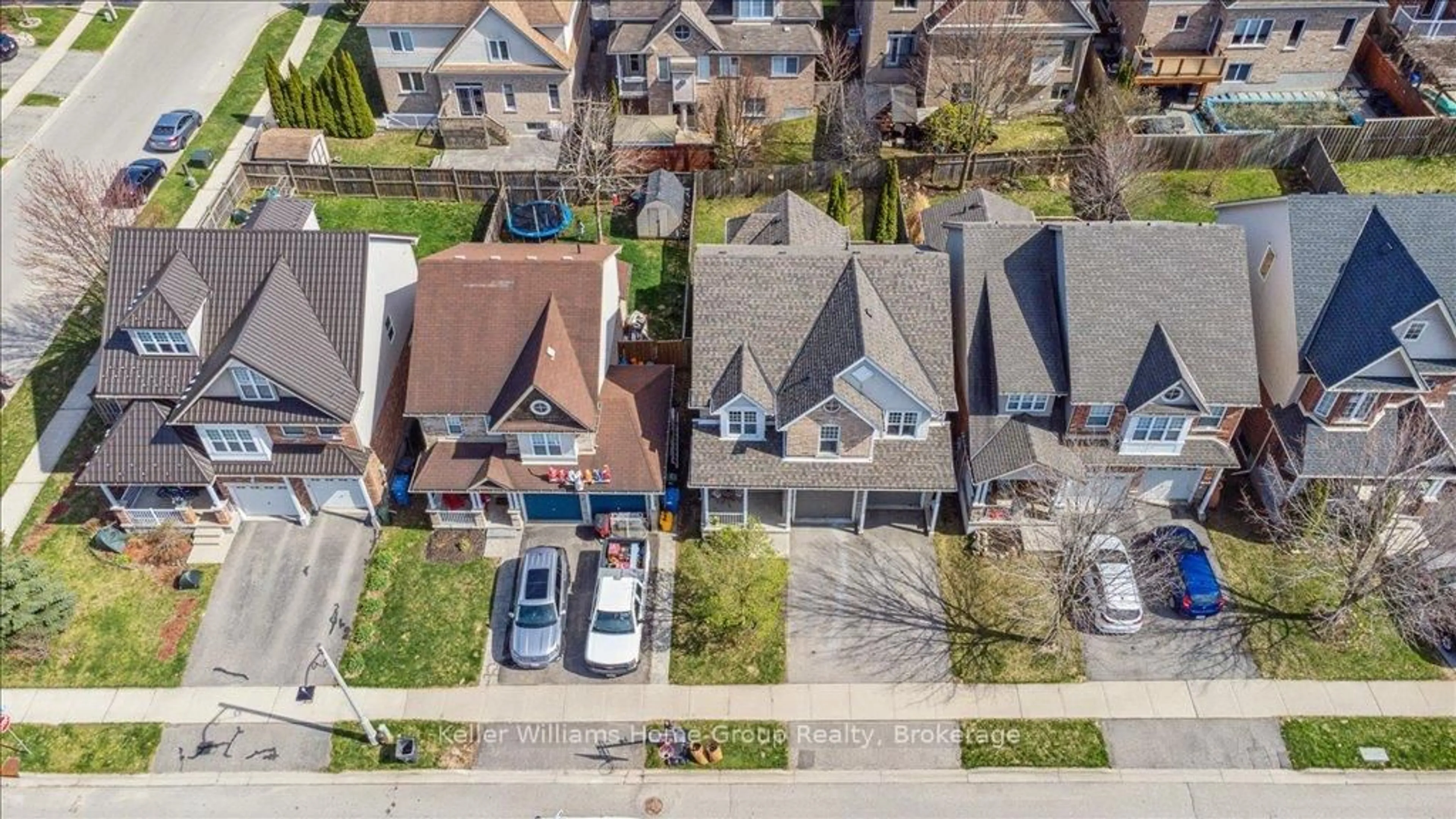 A pic from outside/outdoor area/front of a property/back of a property/a pic from drone, street for 6 Geddes Cres, Guelph Ontario N1G 5K3