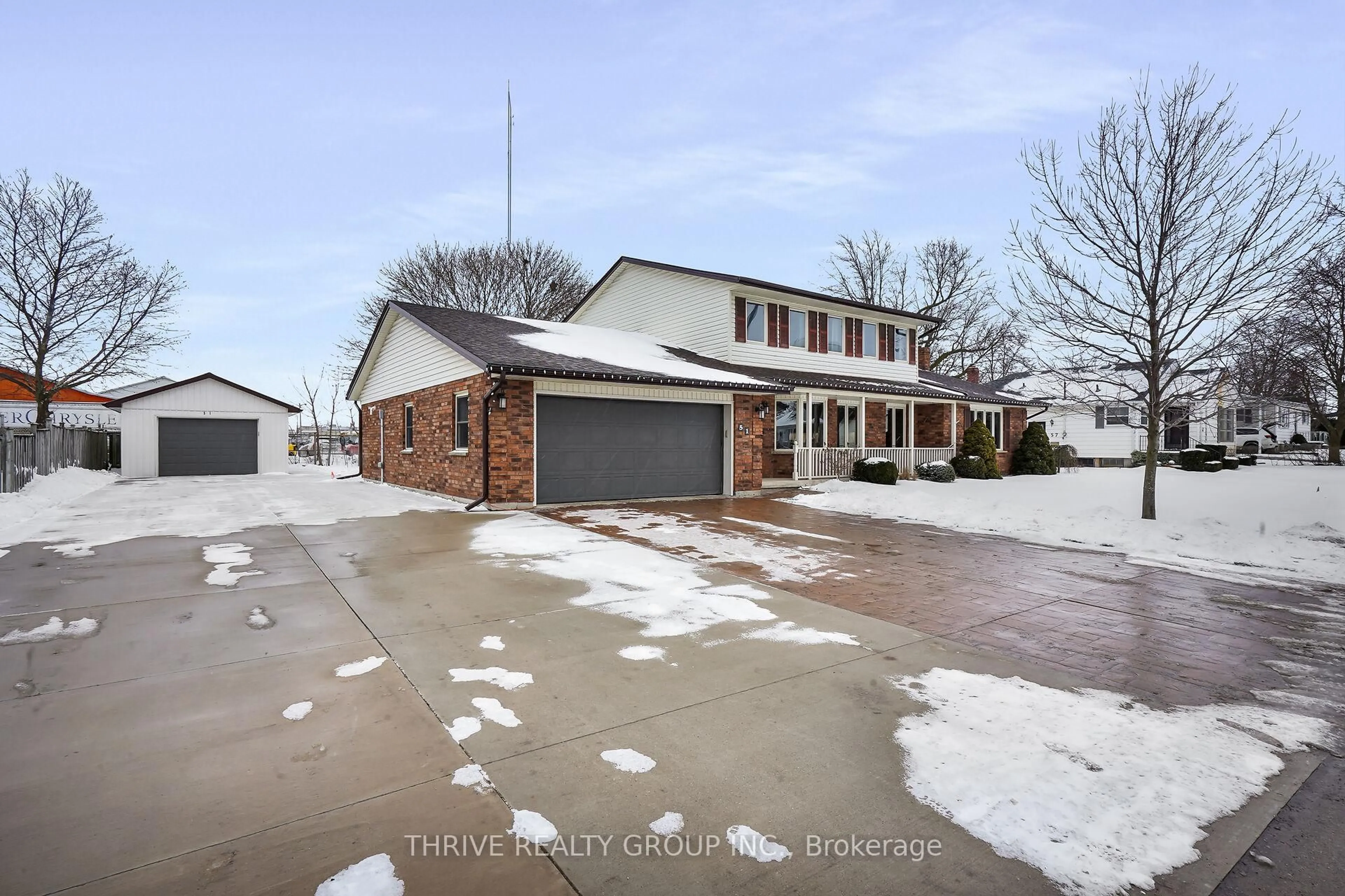 Unknown for 51 Queen St, Strathroy Caradoc Ontario N7G 2H5