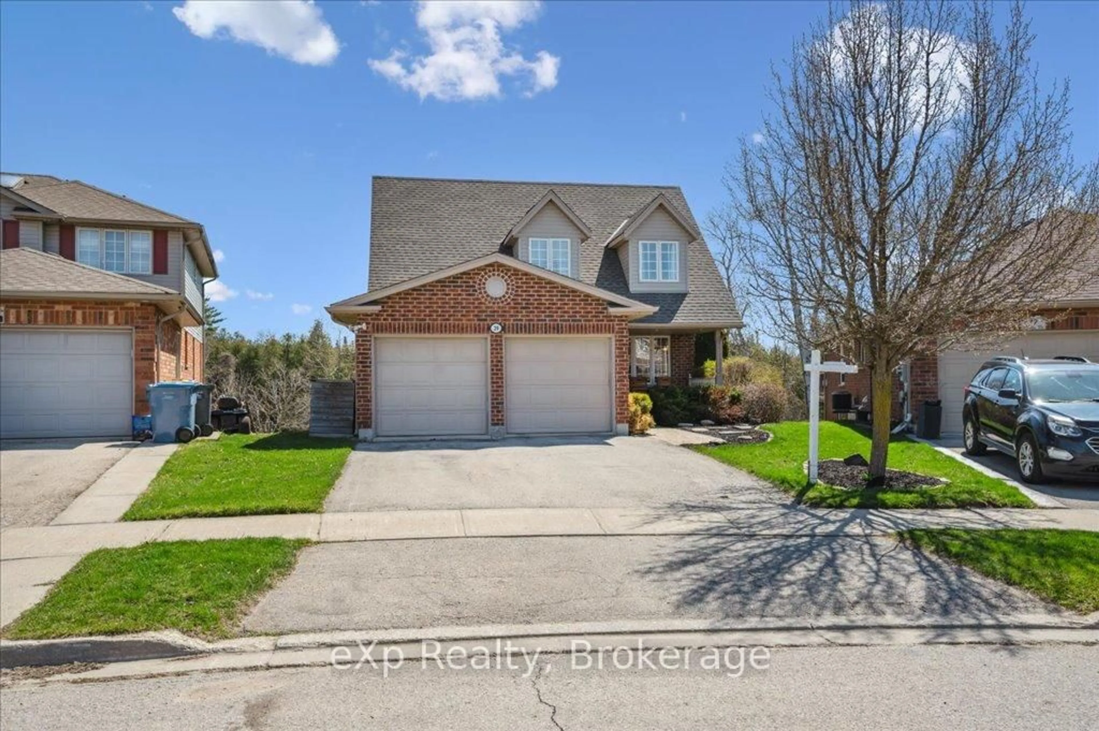 Unknown for 29 Norton Dr, Guelph Ontario N1E 7L1