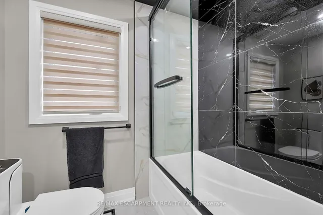 Additional property image - 9 Faircourt Dr