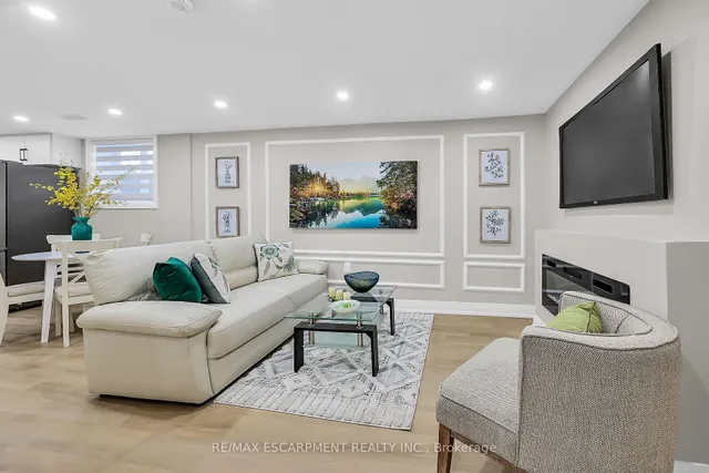 Additional property image - 9 Faircourt Dr