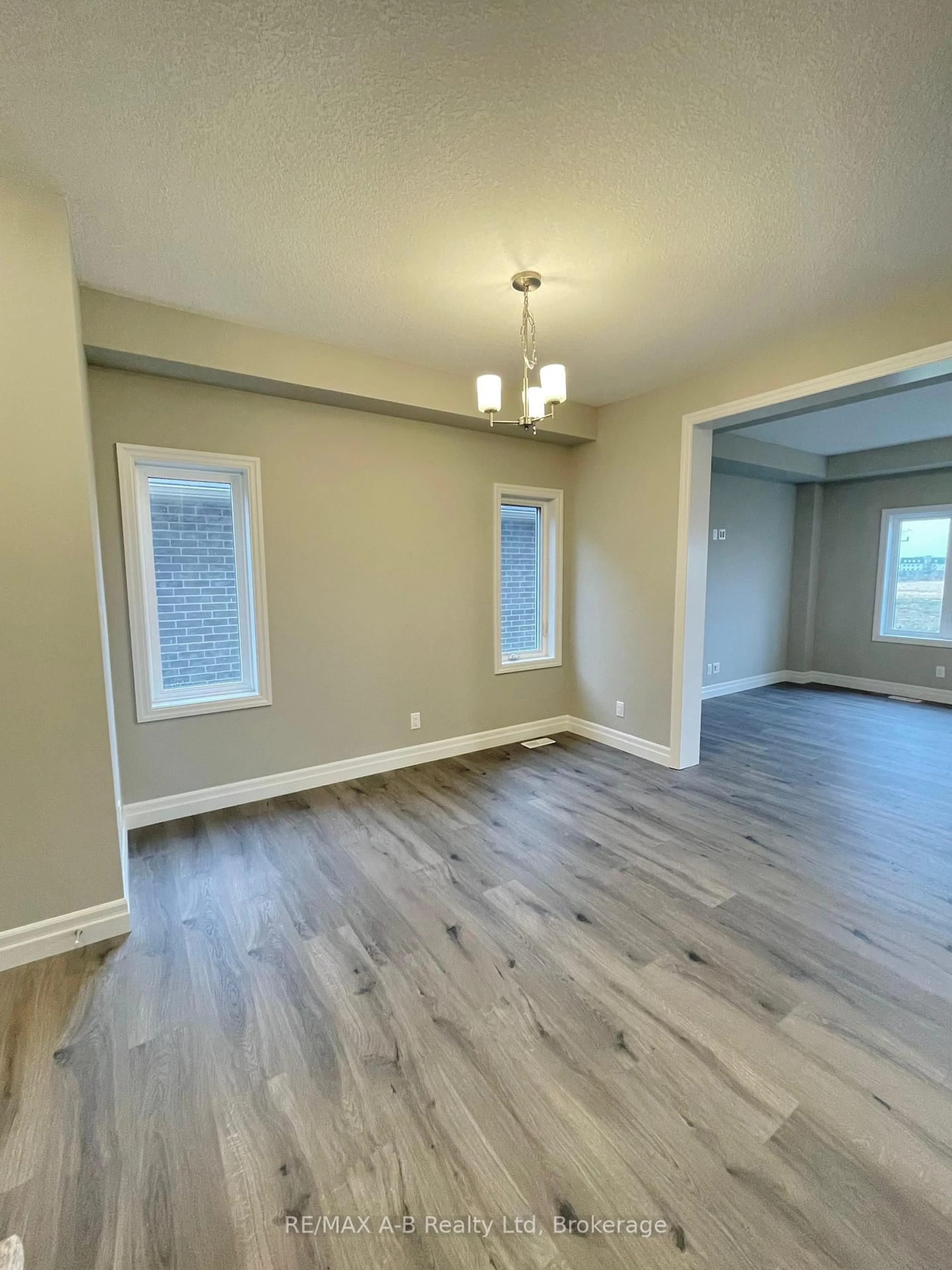 A pic of a room for 274 Bradshaw Dr, Stratford Ontario N5A 0G5