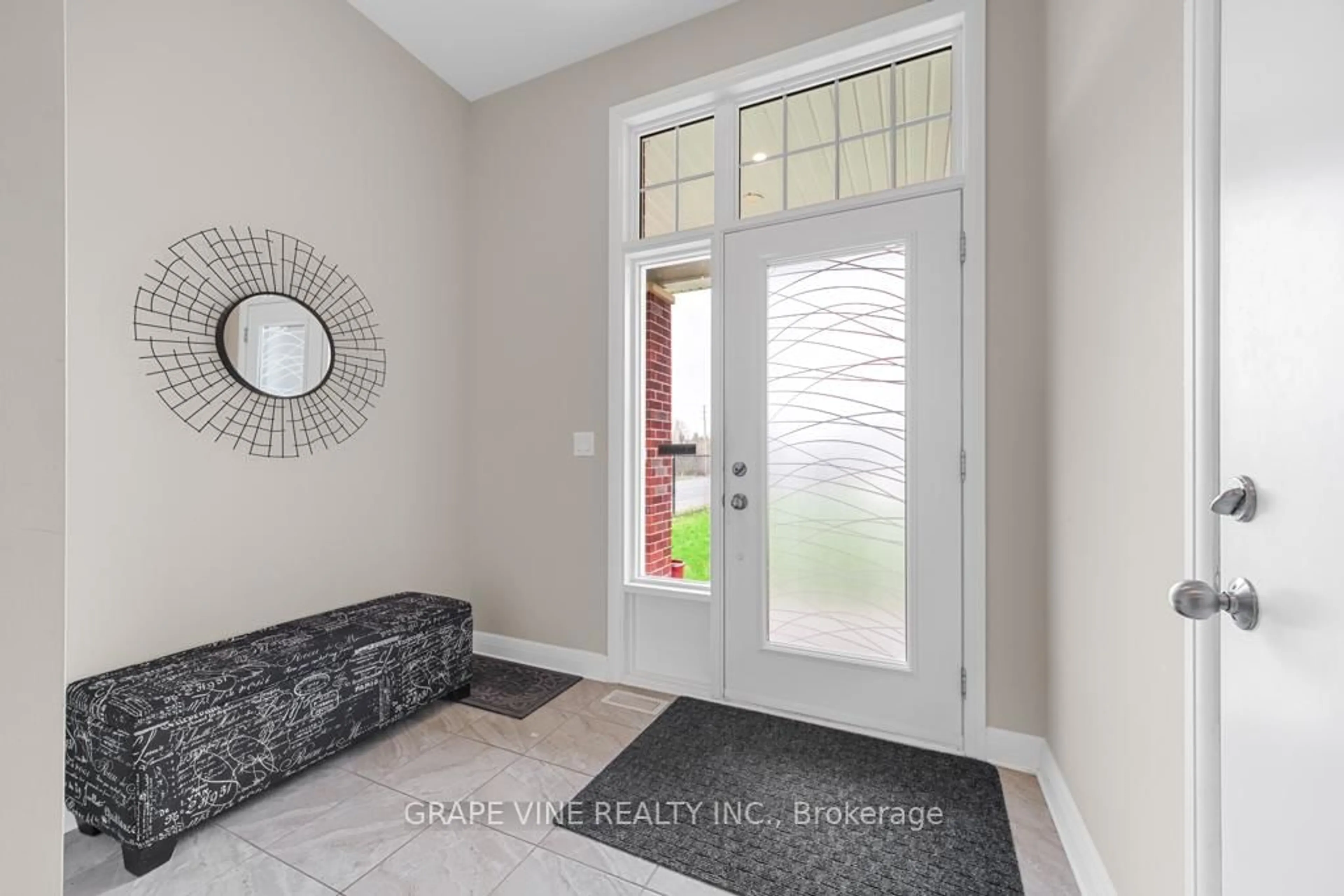 Indoor entryway for 320 Kilspindie Rdge, Ottawa Ontario K2J 6A4