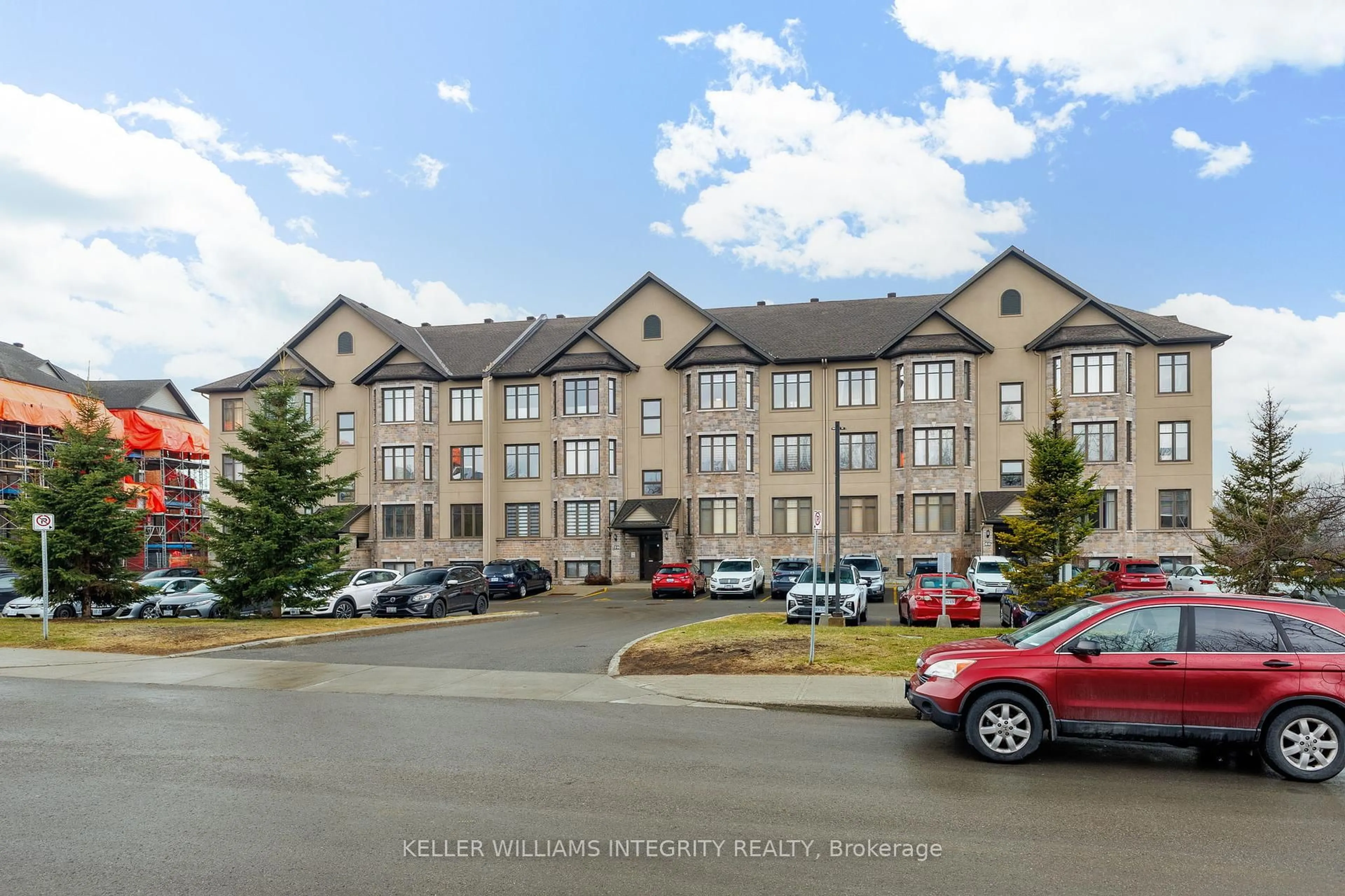 A pic from outside/outdoor area/front of a property/back of a property/a pic from drone, unknown for 70 Prestige Circ #7, Ottawa Ontario K4A 0Y1
