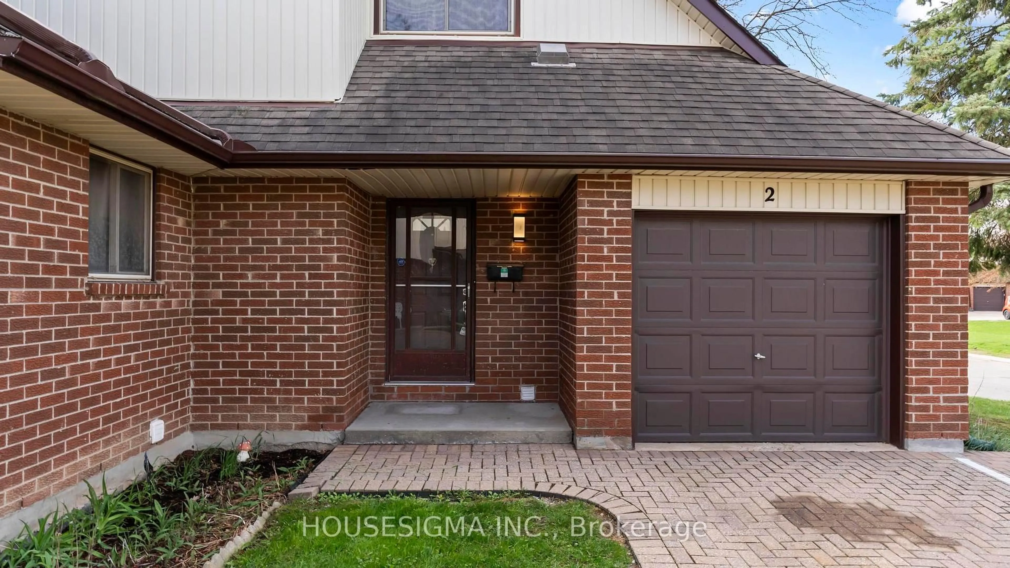 Home with brick exterior material, street for 971 Adelaide St #2, London South Ontario N6E 2H3