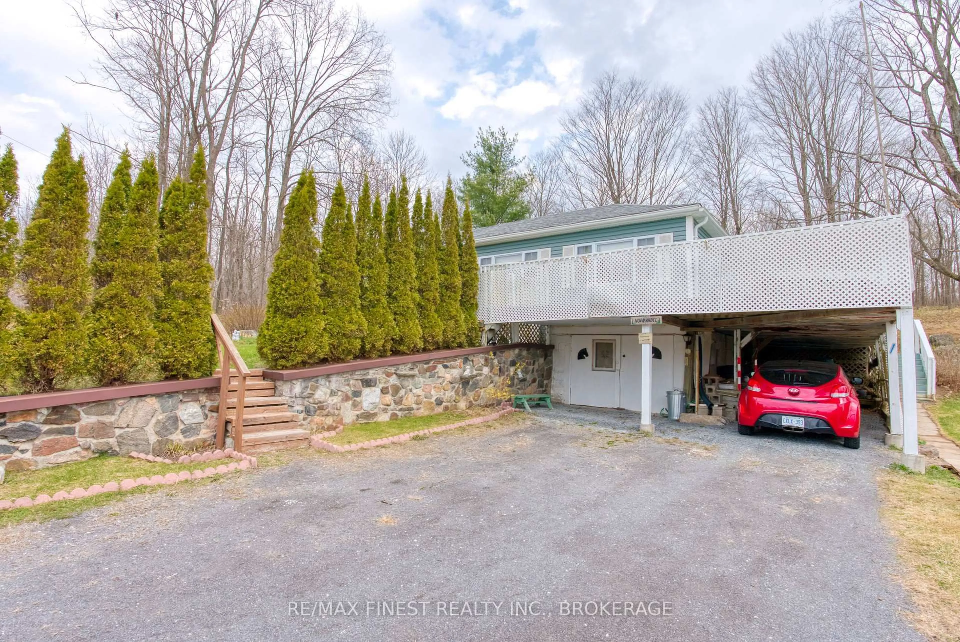 A pic from outside/outdoor area/front of a property/back of a property/a pic from drone, street for 13698 Road 38 N/A, Sharbot Lake Ontario K0H 2P0