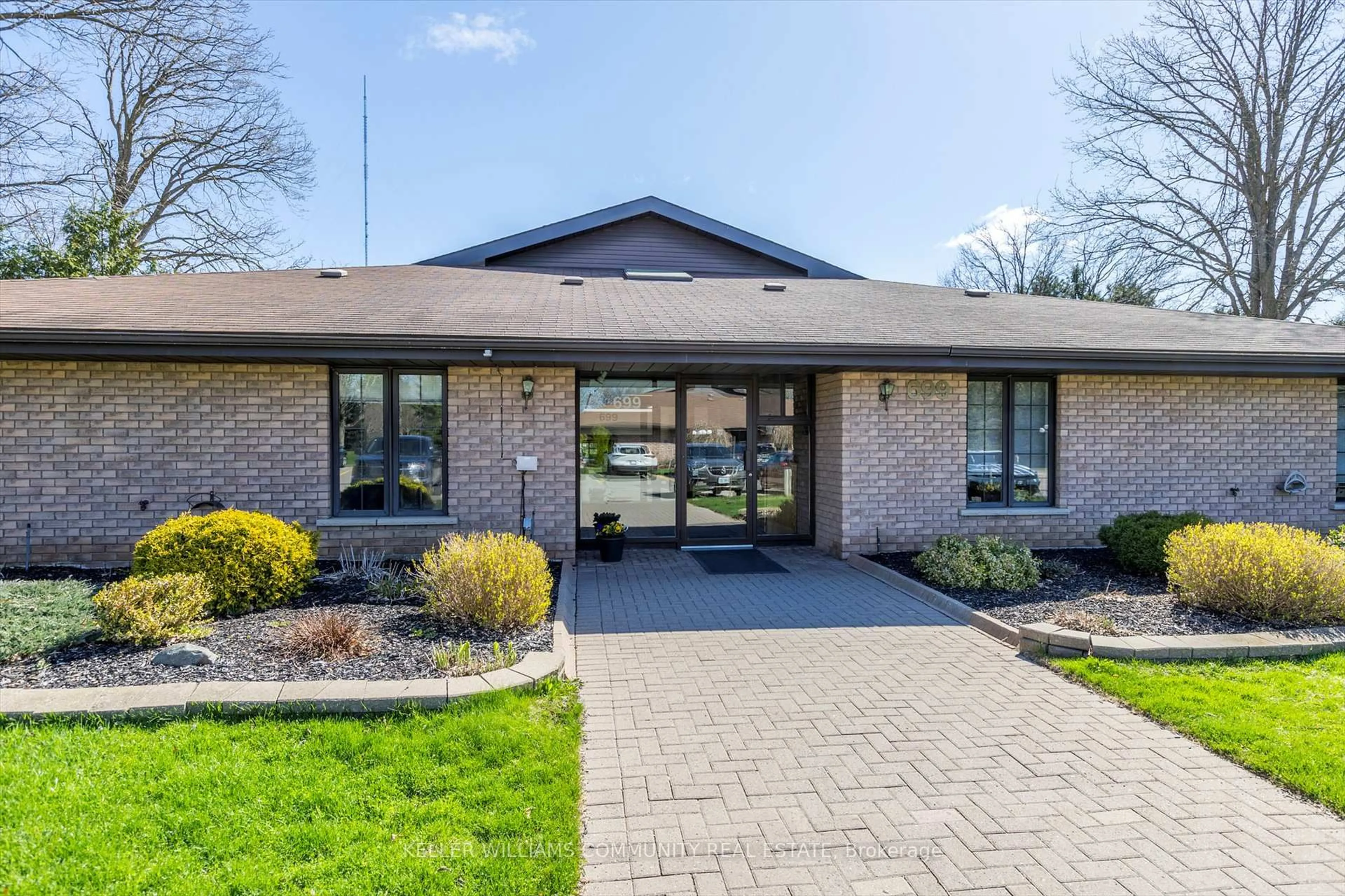 Home with brick exterior material, unknown for 699 Whitaker St #Unit # 5, Peterborough Ontario K9H 7K3