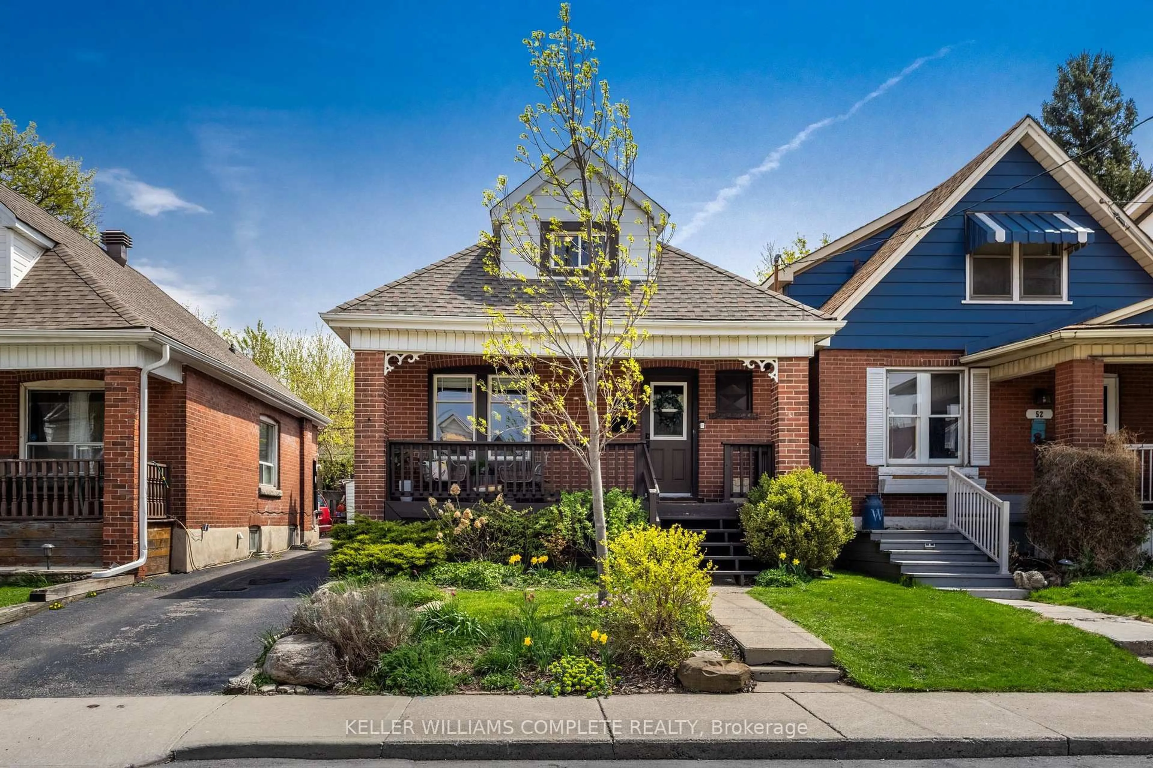 Home with brick exterior material, street for 54 Connaught Ave, Hamilton Ontario L8L 6Y8