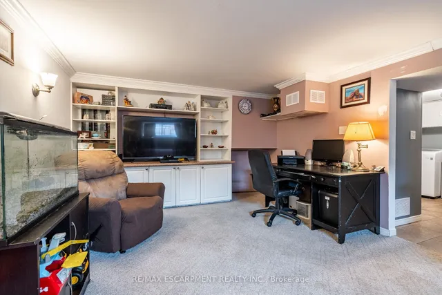 Additional property image - 12 BRENDAN Crt