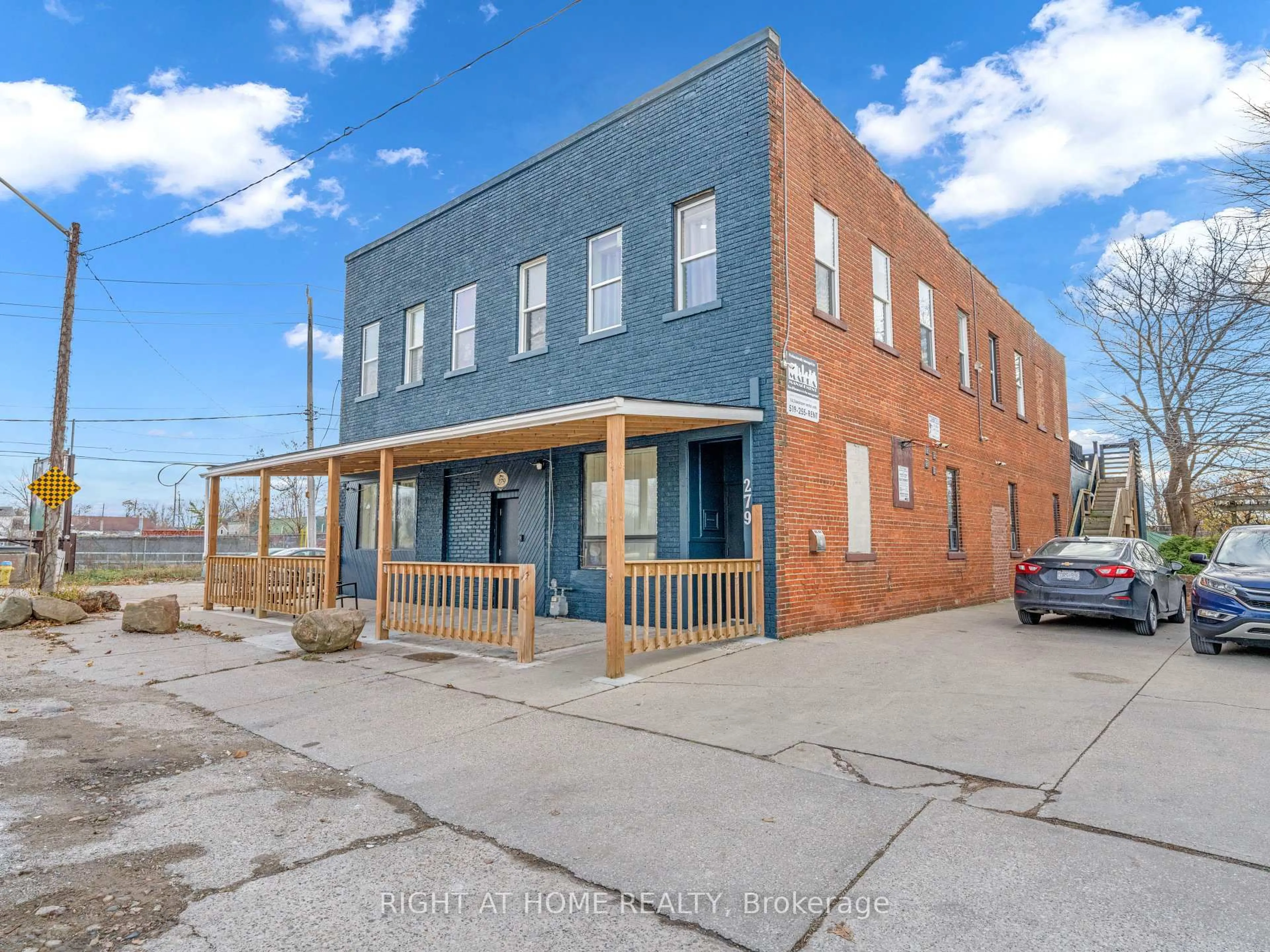 A pic from outside/outdoor area/front of a property/back of a property/a pic from drone, building for 279 Drouillard Rd, Windsor Ontario N8Y 2P4