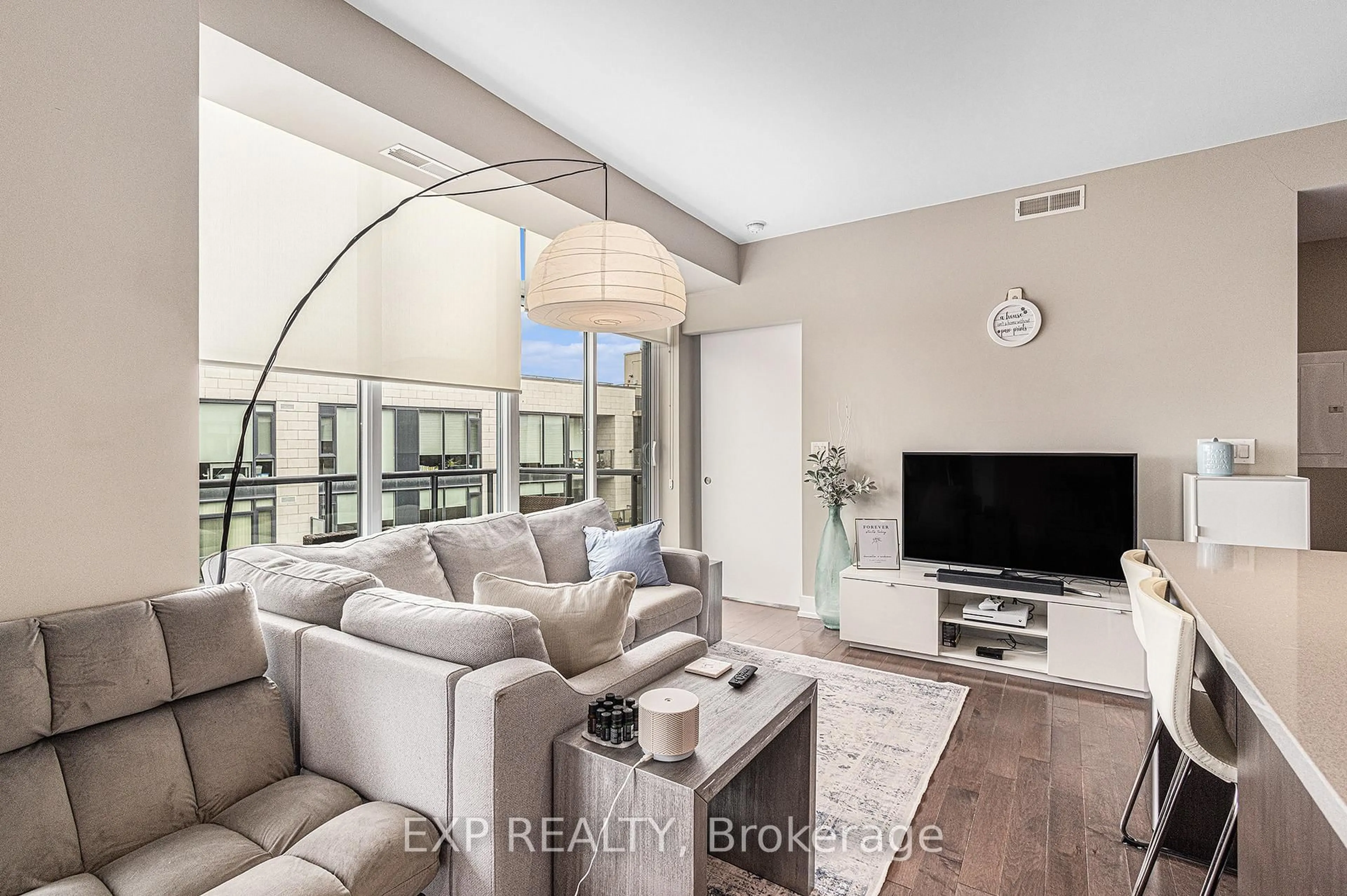 Living room with furniture, unknown for 360 Patricia Ave #814, Ottawa Ontario K1Z 0A8