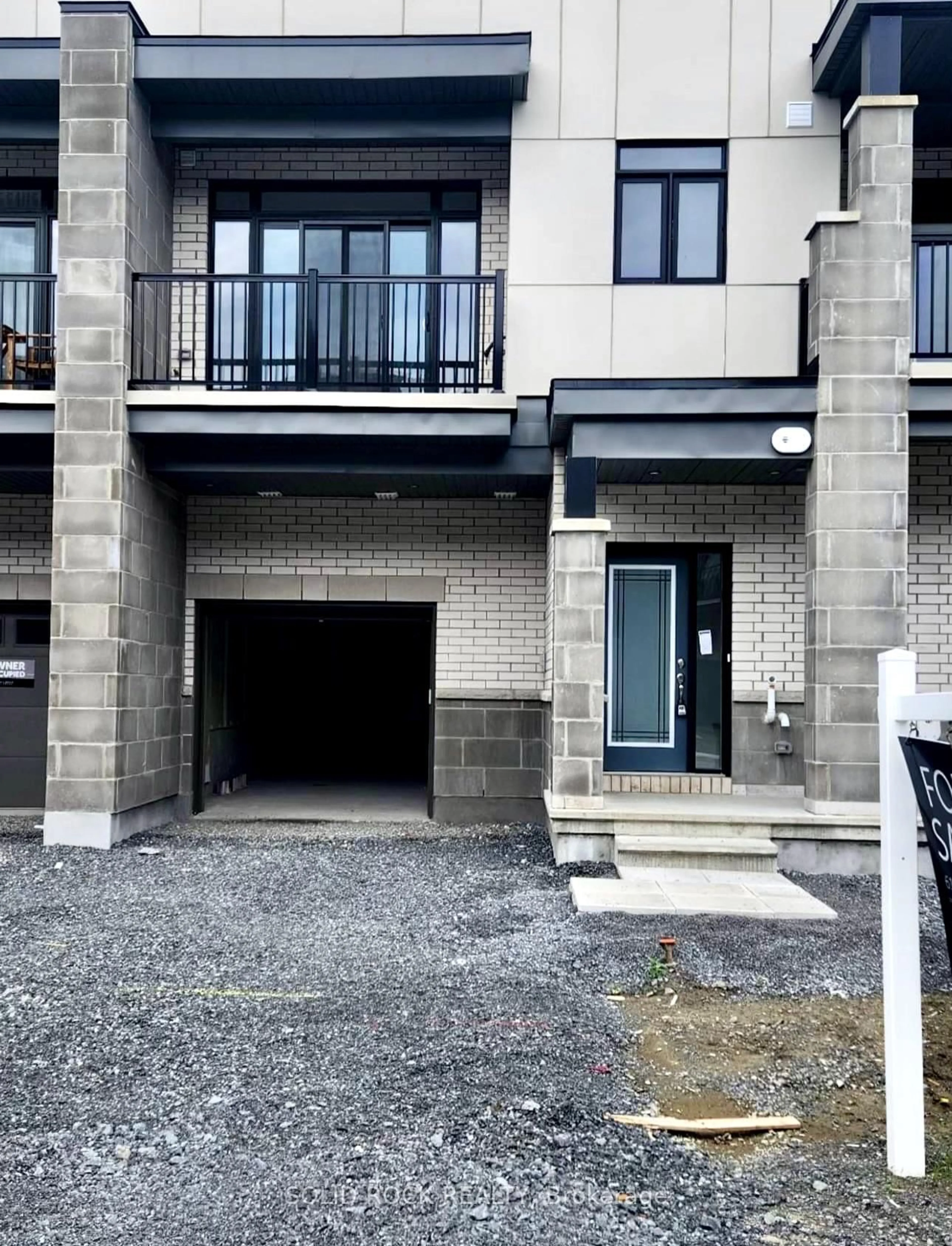Unknown for 65 Arinto Pl, Ottawa Ontario K2S 2R7