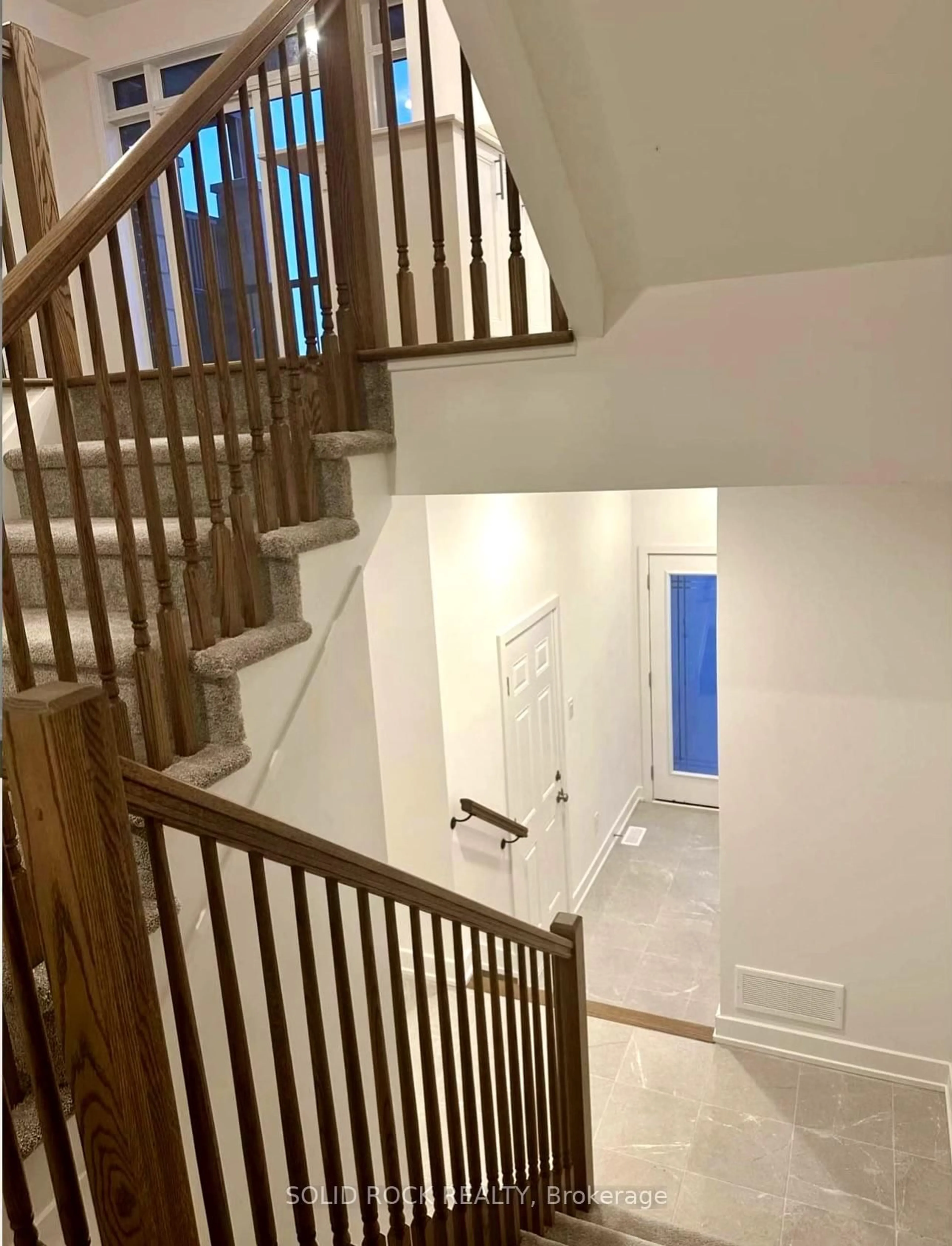 Stairs for 65 Arinto Pl, Ottawa Ontario K2S 2R7