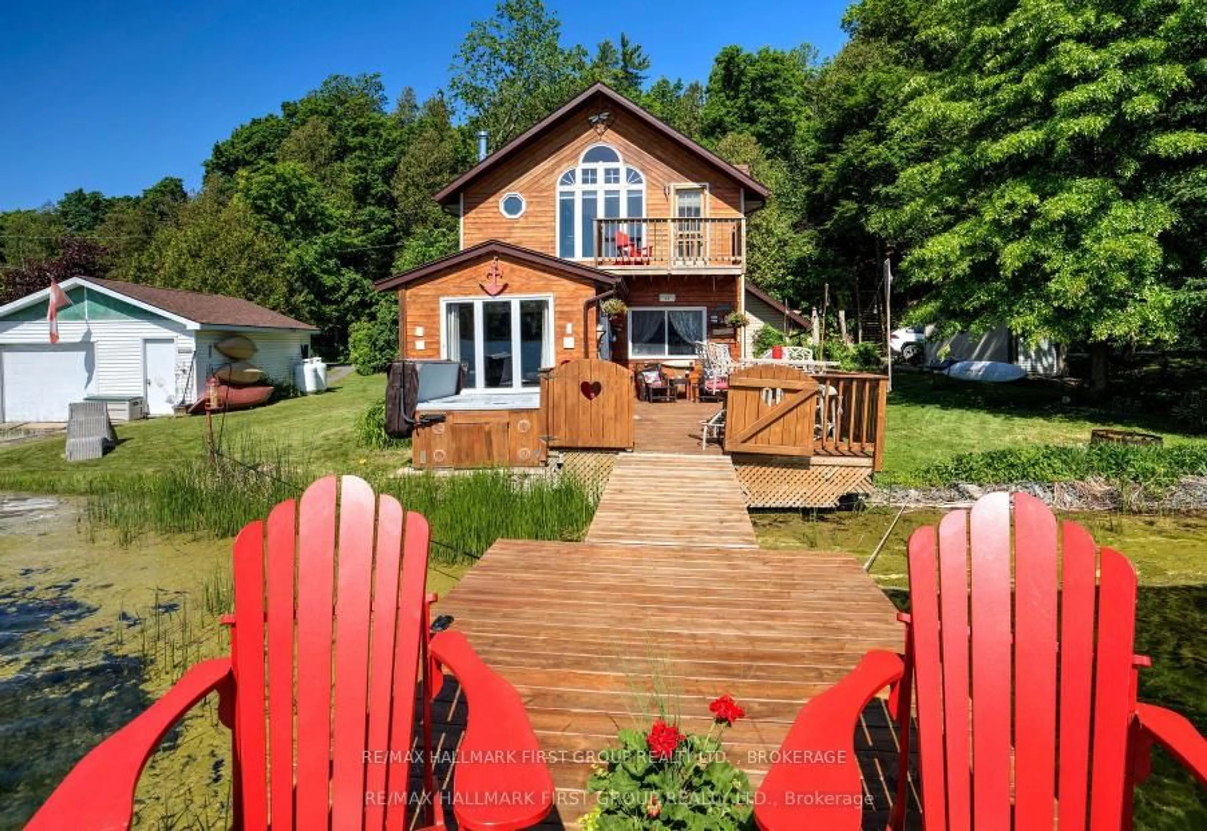 Patio, water/lake/river/ocean view for 3340 Loughborough Dr, Mcdonalds Corners Ontario K0H 1M0