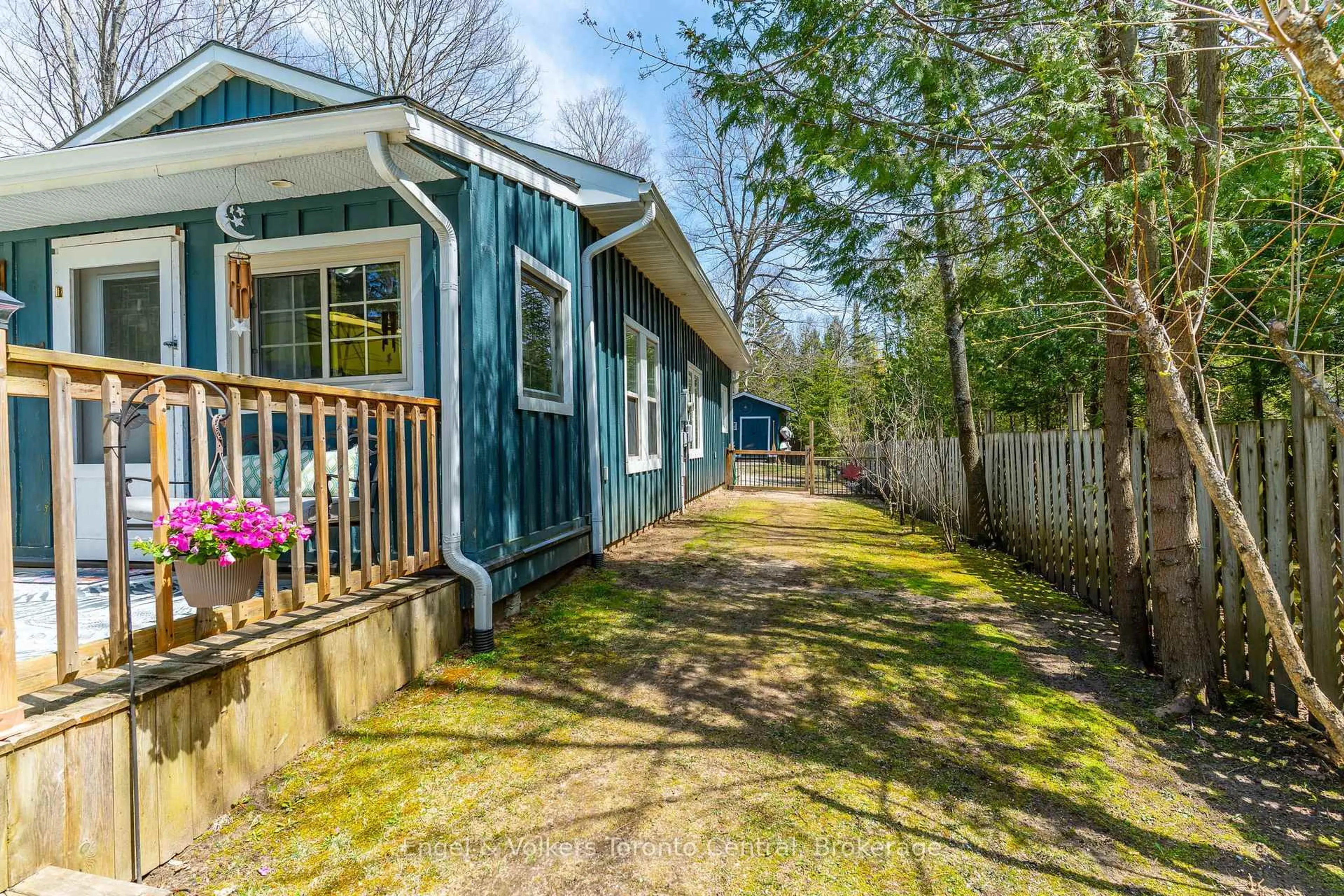 Unknown for 1217 Sauble Falls Rd, South Bruce Peninsula Ontario N0H 2G0