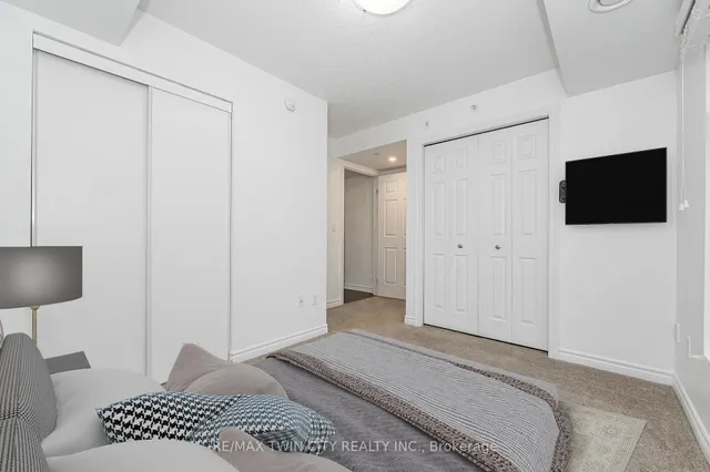 Additional property image - 155 Commonwealth St Unit 410