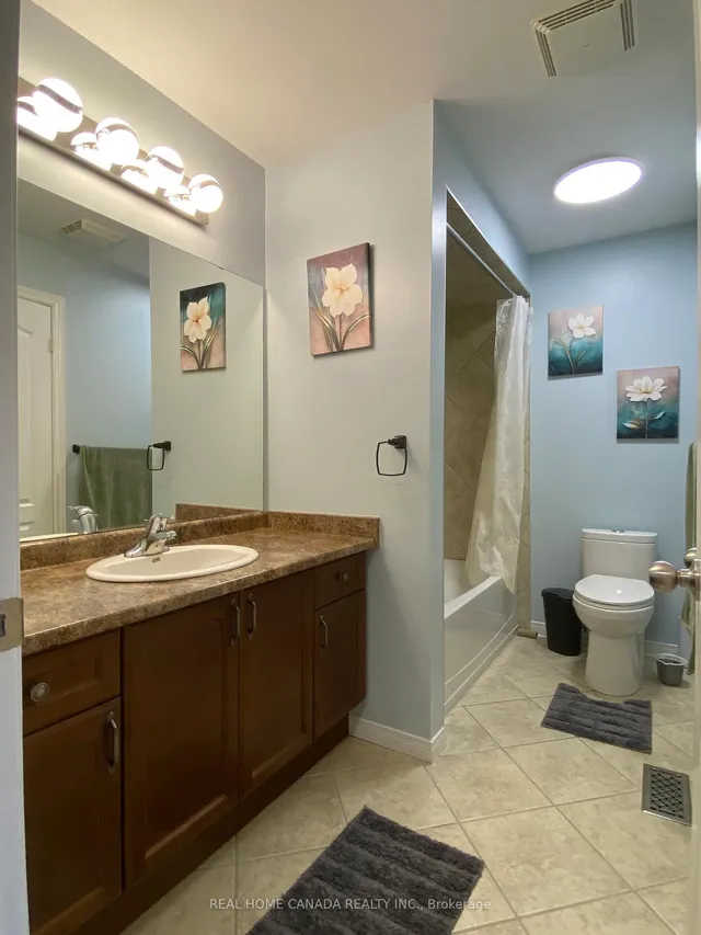 Additional image 8 of 370 Stonehenge Dr Unit 2