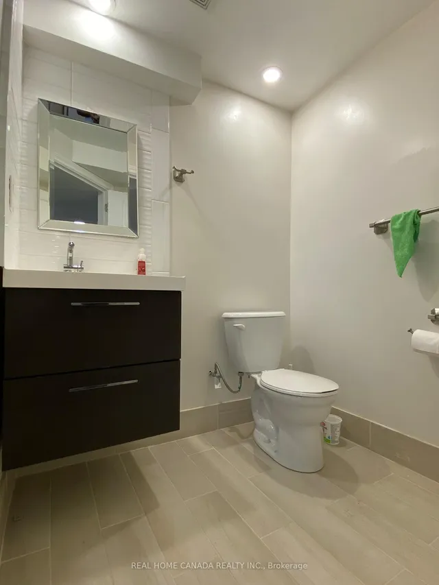 Additional image 4 of 370 Stonehenge Dr Unit 2