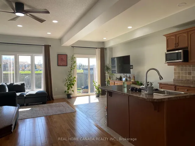 Additional image 19 of 370 Stonehenge Dr Unit 2