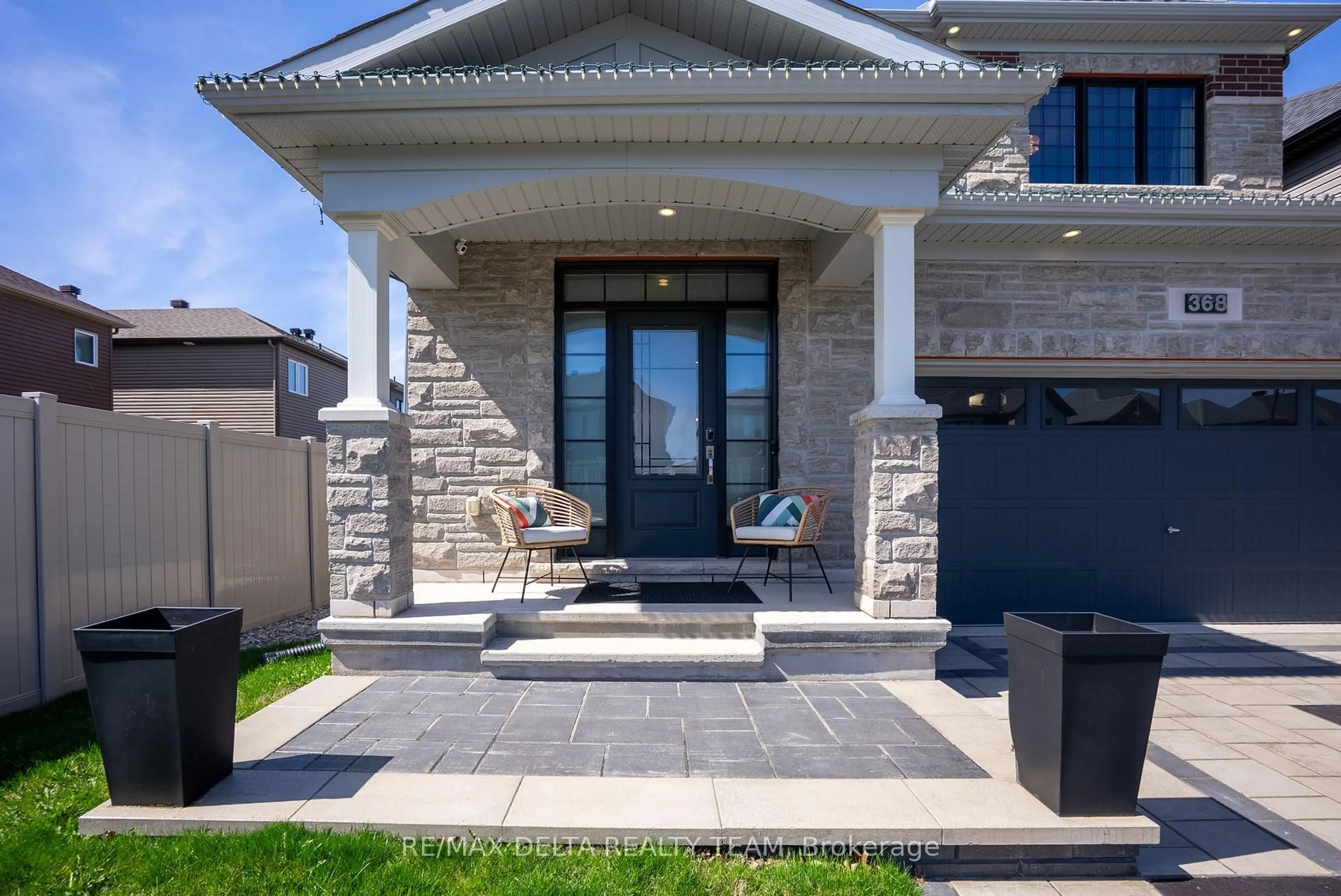 Unknown for 368 Hepatica Way, Ottawa Ontario K4A 0Z1