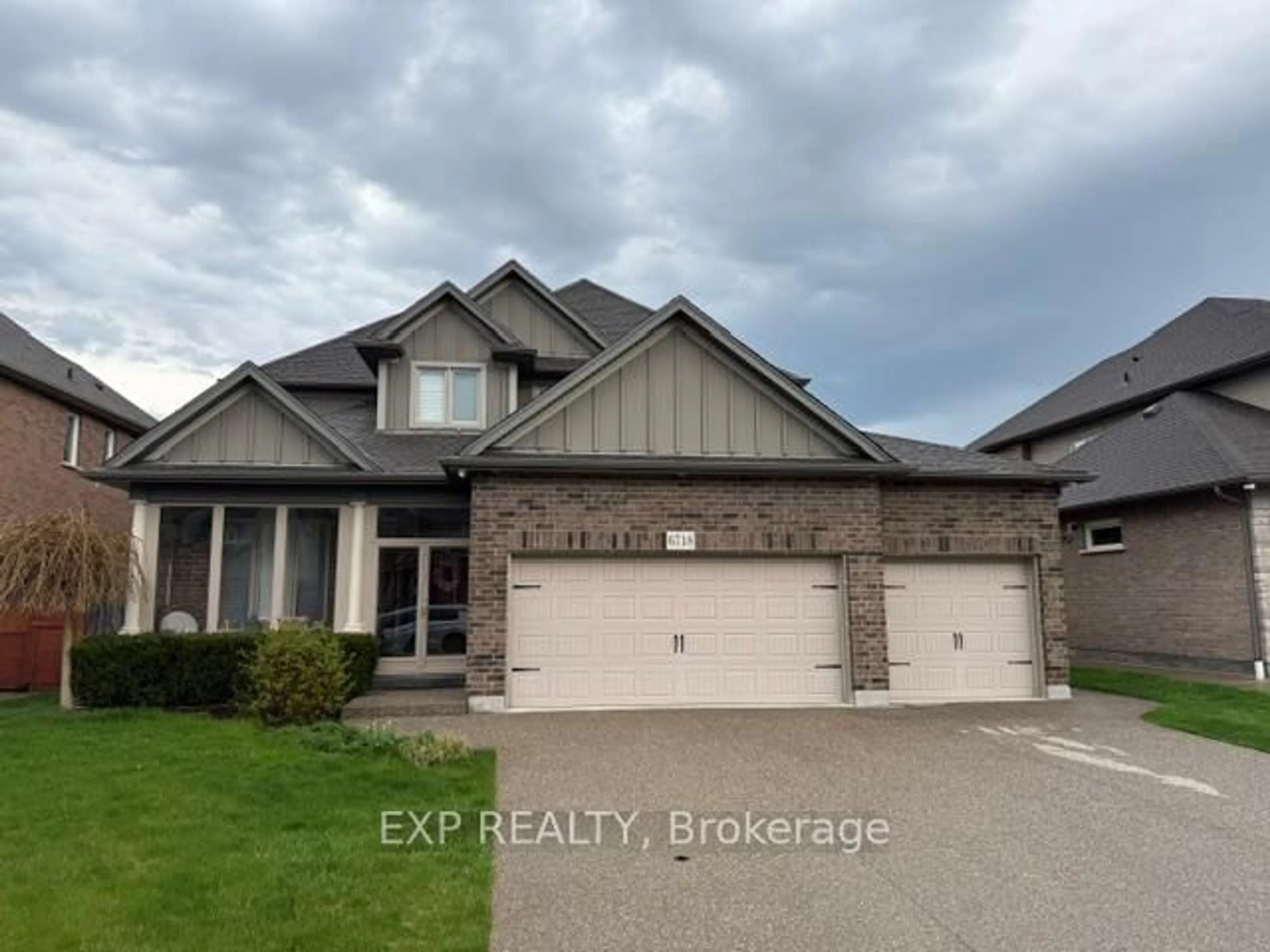 Home with brick exterior material, street for 6718 Richard Cres, Niagara Falls Ontario L2H 0A9